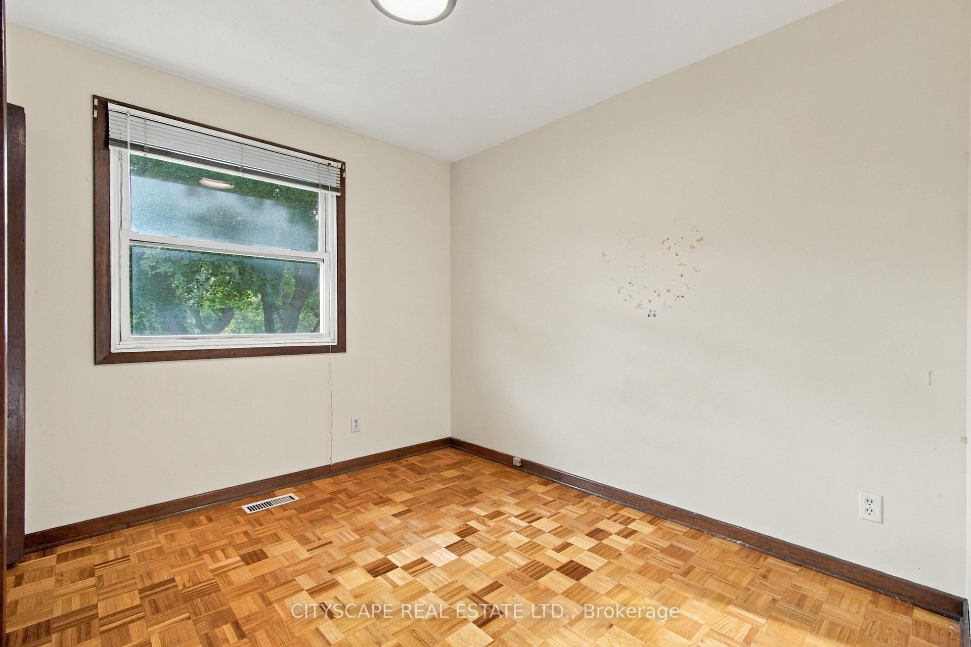 Photo 15 of 9966 Asgard Road, Windsor — HOMEH