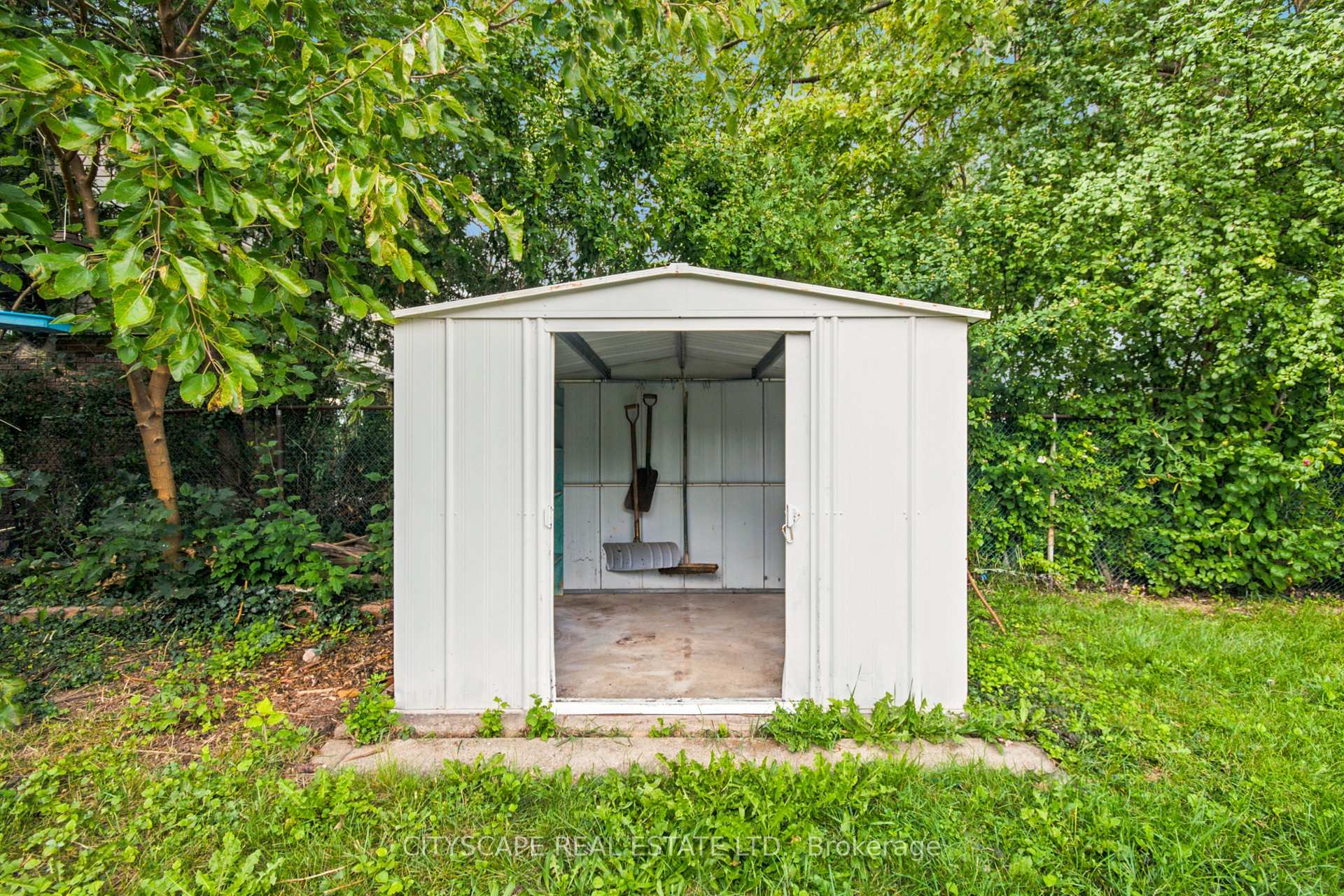 Photo 32 of 9966 Asgard Road, Windsor — HOMEH