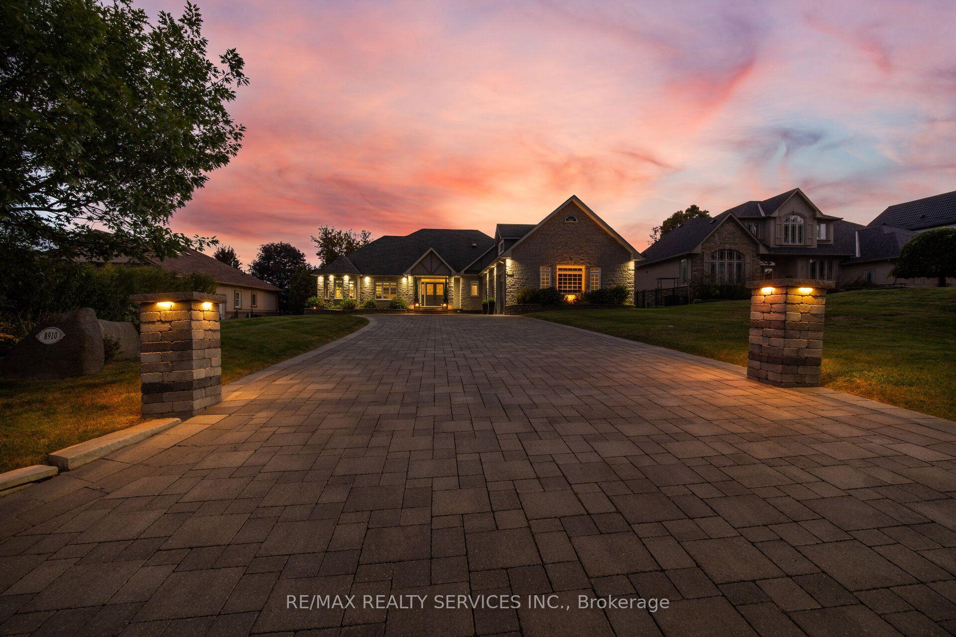 Photo 9 of 8910 Creditview Road, Brampton, Credit Valley — HOMEH