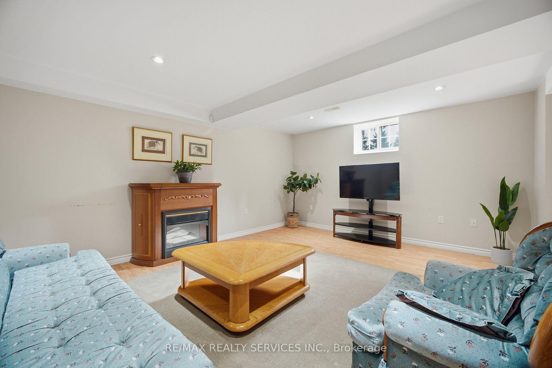 Photo 71 of 8910 Creditview Road, Brampton, Credit Valley — HOMEH