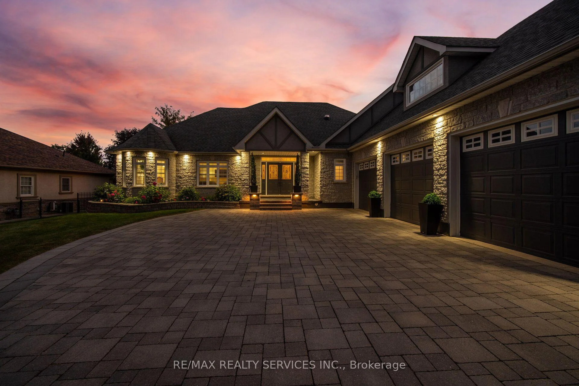 Photo 13 of 8910 Creditview Road, Brampton, Credit Valley — HOMEH