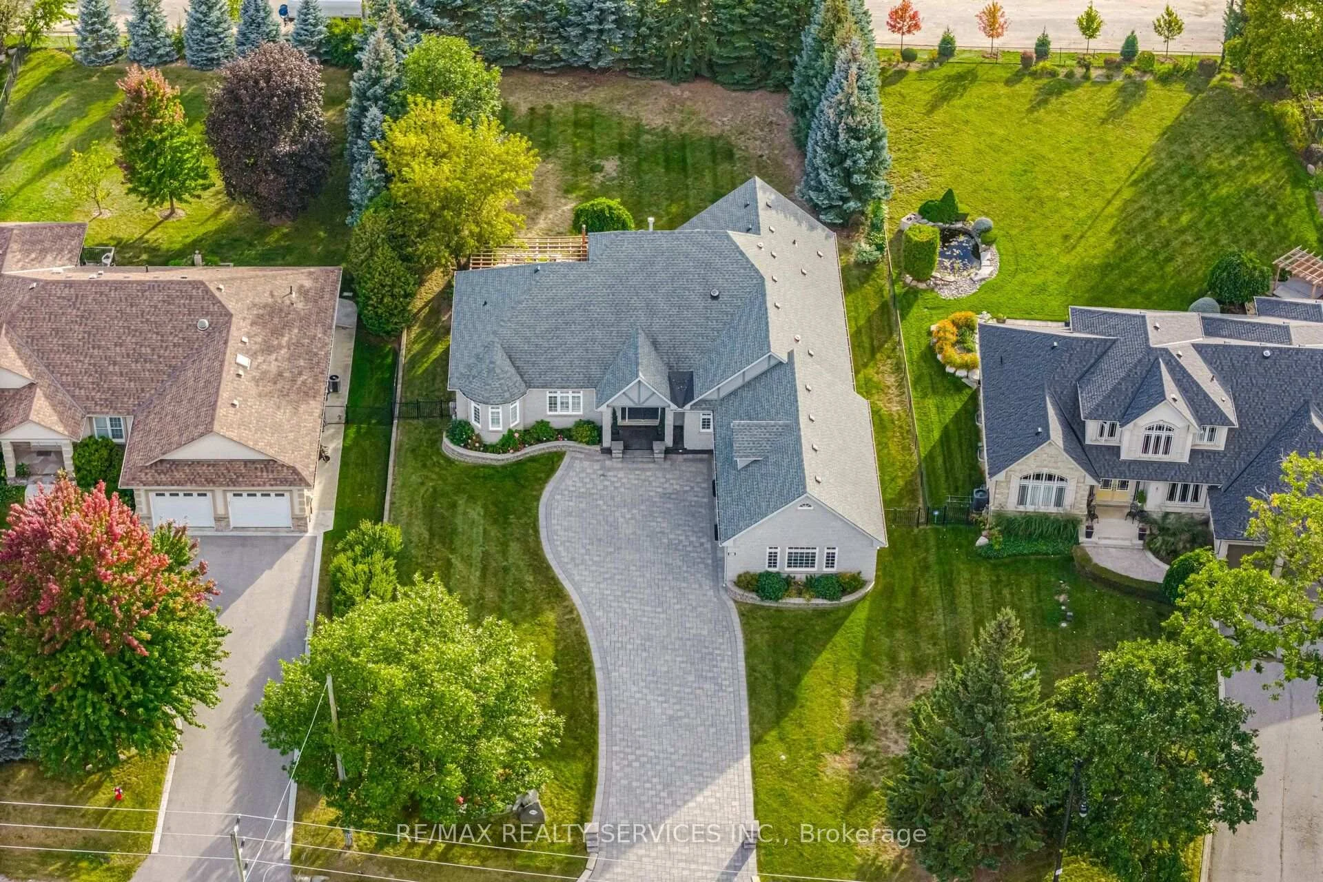 Photo 17 of 8910 Creditview Road, Brampton, Credit Valley — HOMEH