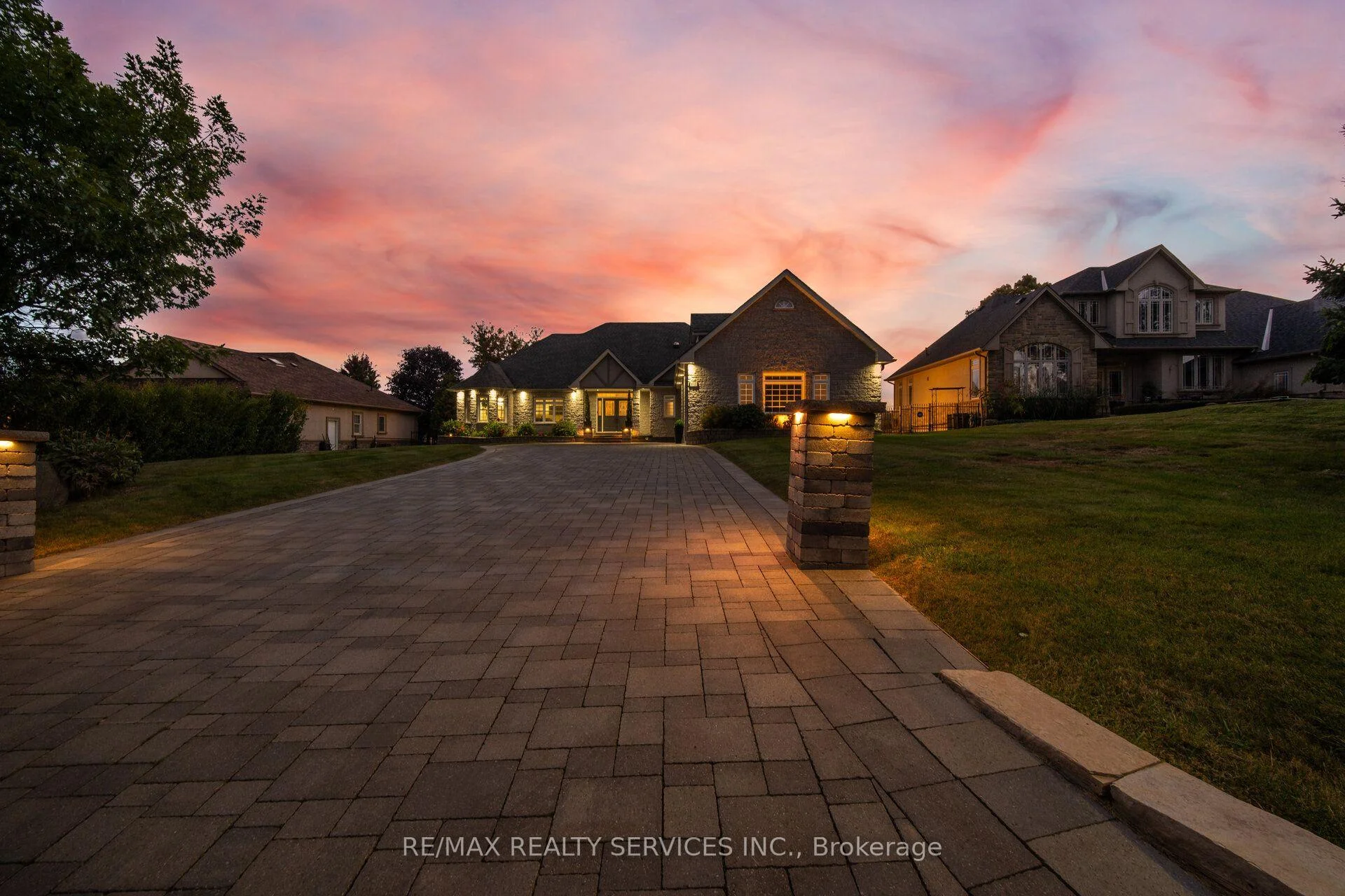 Photo 38 of 8910 Creditview Road, Brampton, Credit Valley — HOMEH