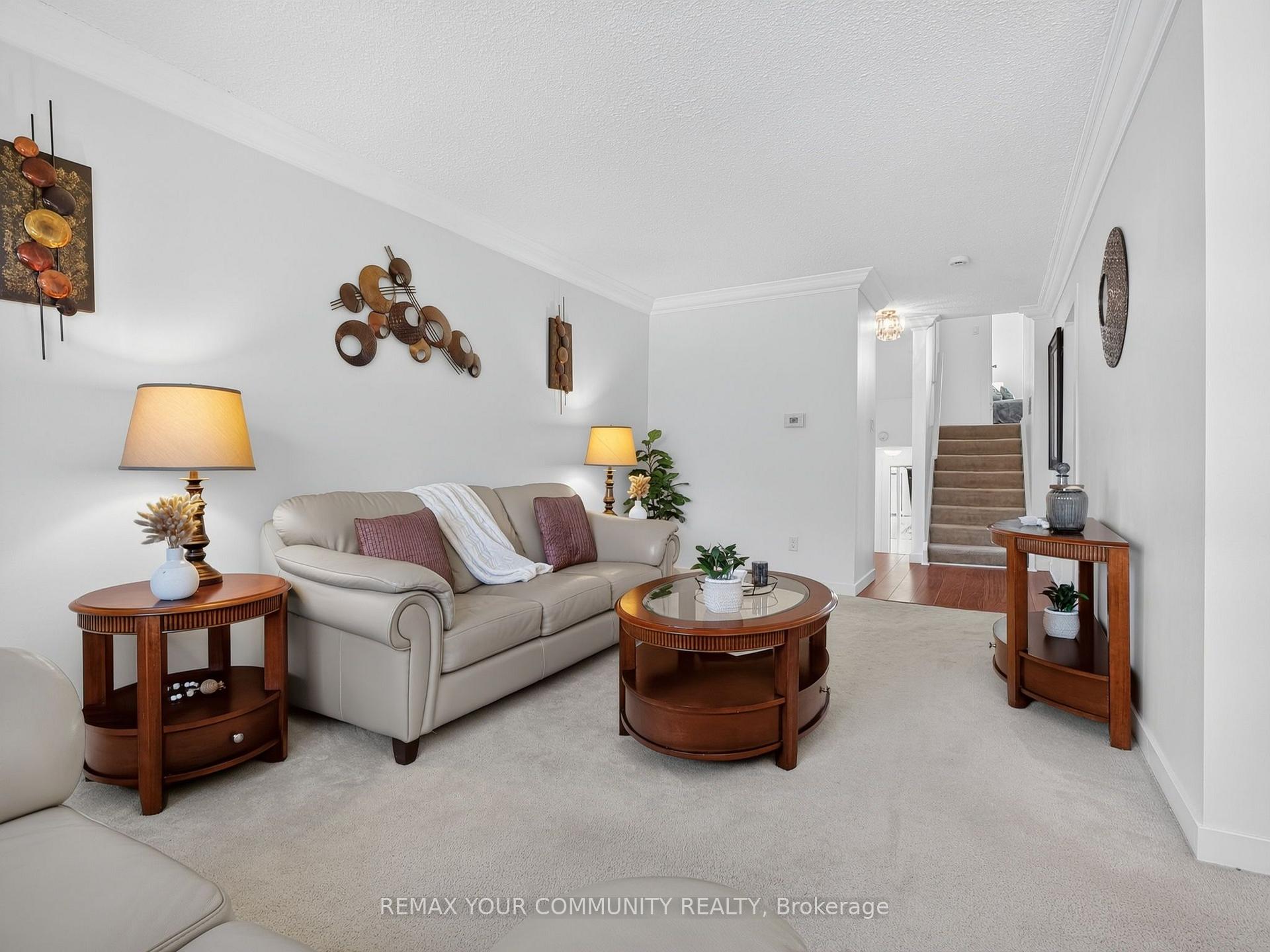 Photo 5 of 37 Coxworth Crescent, Scarborough, Malvern — HOMEH