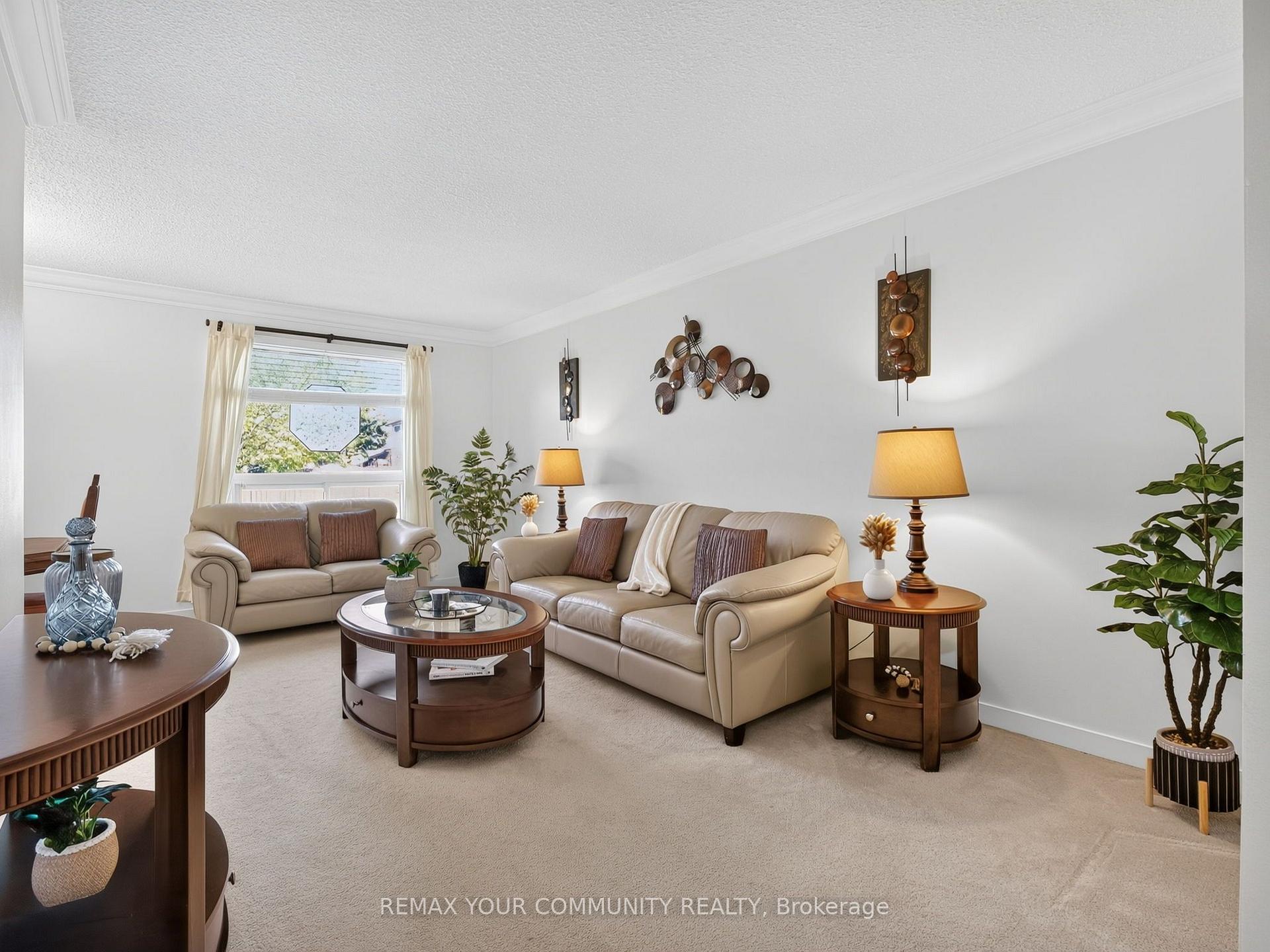 Photo 6 of 37 Coxworth Crescent, Scarborough, Malvern — HOMEH