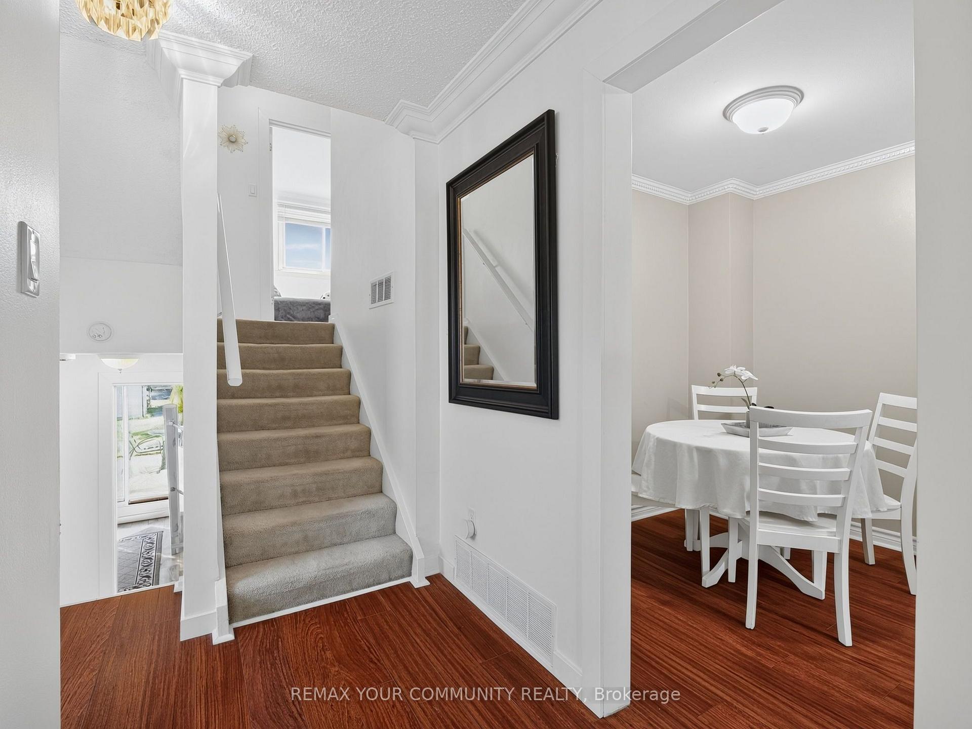 Photo 17 of 37 Coxworth Crescent, Scarborough, Malvern — HOMEH