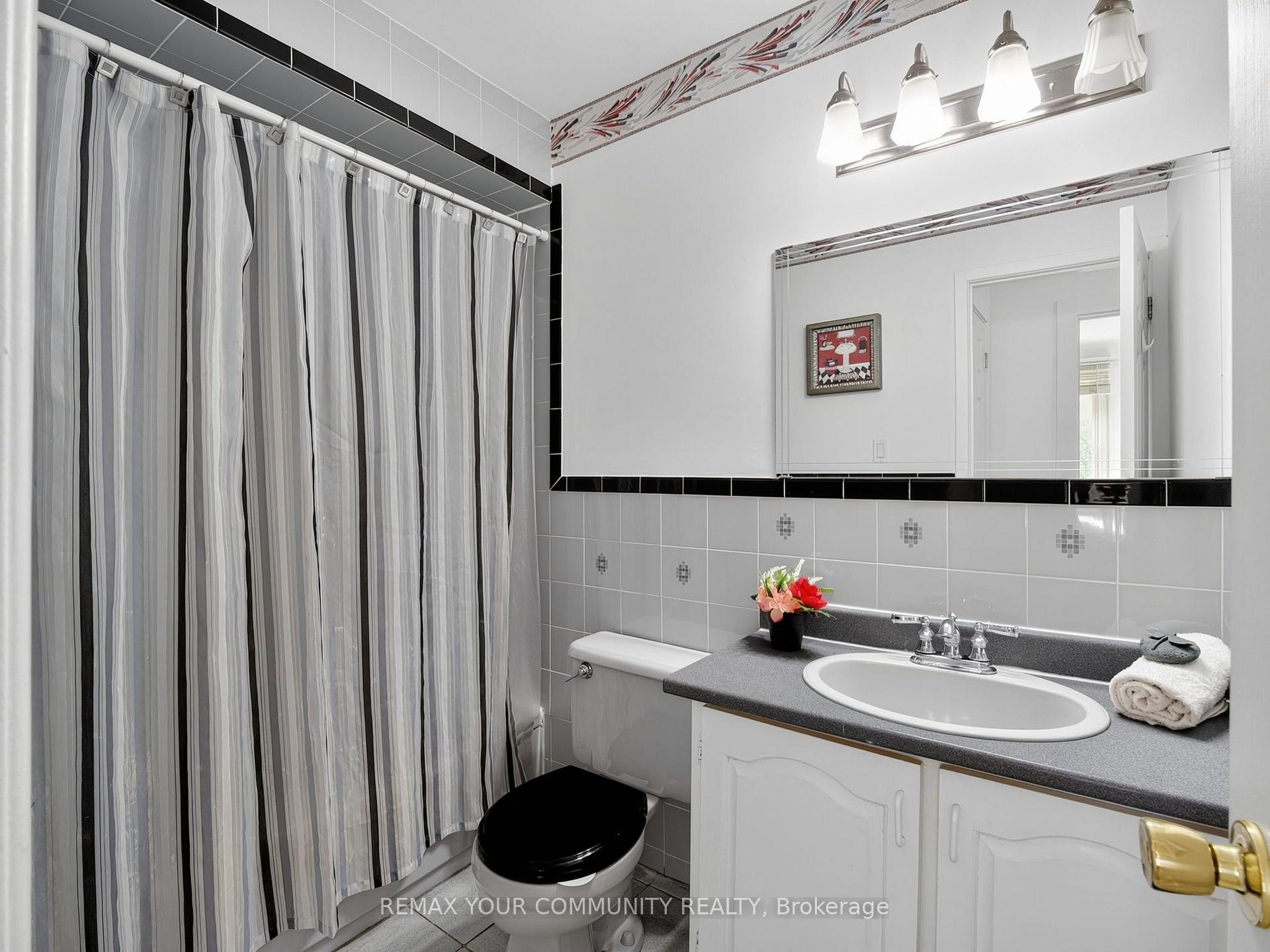 Photo 20 of 37 Coxworth Crescent, Scarborough, Malvern — HOMEH