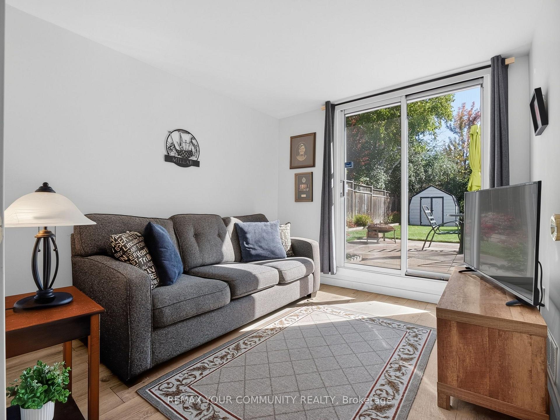 Photo 25 of 37 Coxworth Crescent, Scarborough, Malvern — HOMEH