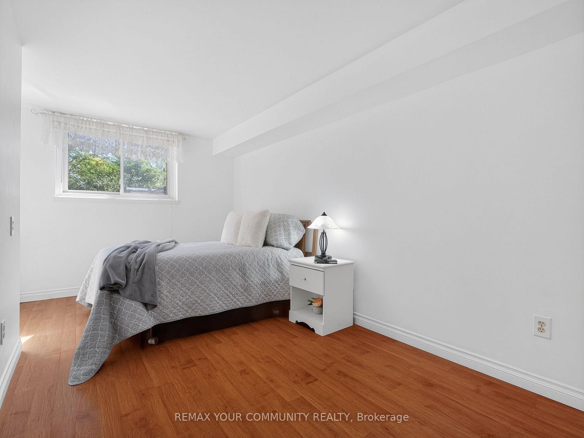 Photo 28 of 37 Coxworth Crescent, Scarborough, Malvern — HOMEH