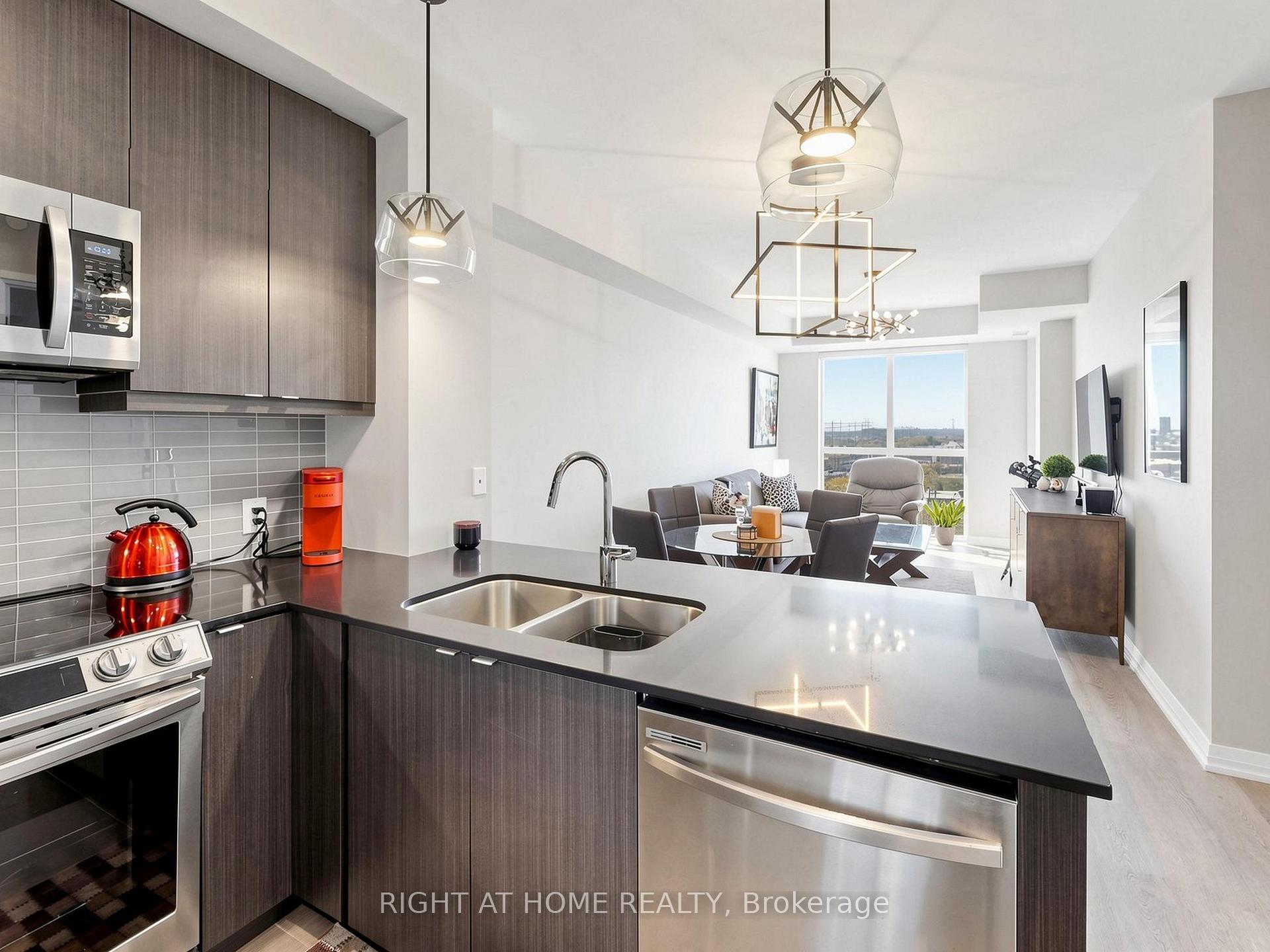 Photo 14 of Unit 607, 50 Thomas Riley Road, Etobicoke, Islington-City Centre West — HOMEH