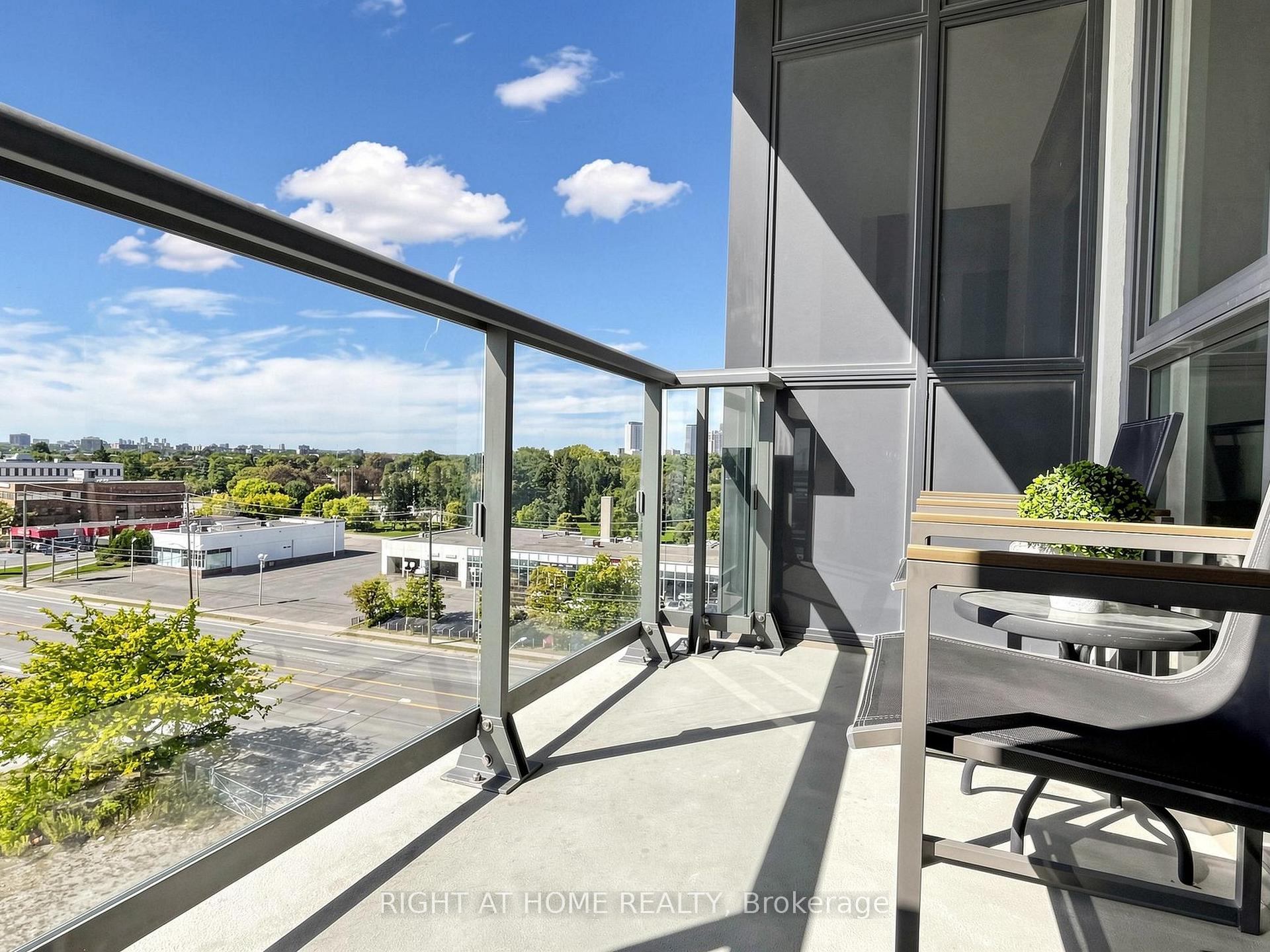 Photo 39 of Unit 607, 50 Thomas Riley Road, Etobicoke, Islington-City Centre West — HOMEH