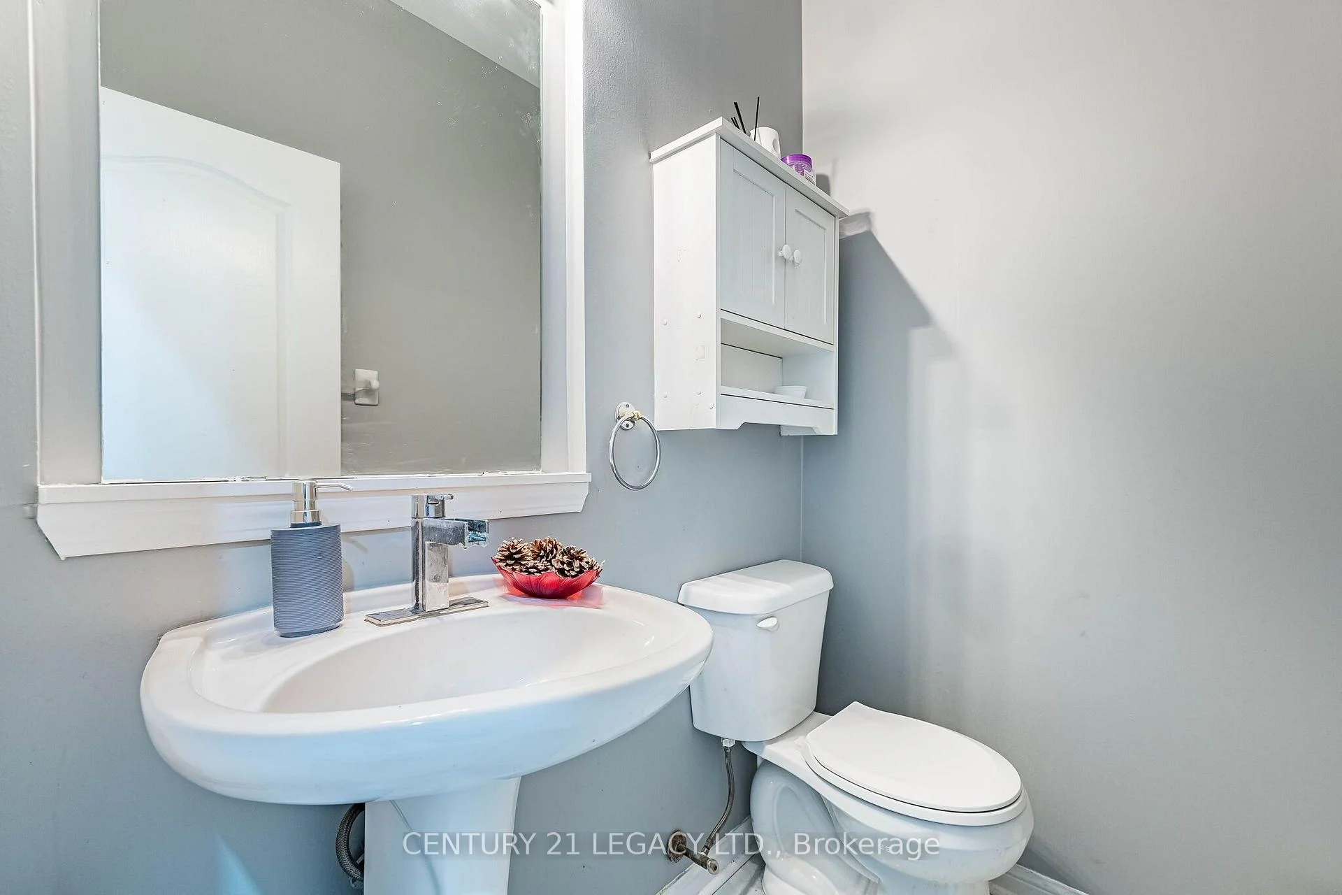 Photo 21 of 64 Narrow Valley Crescent, Brampton, Sandringham-Wellington — HOMEH