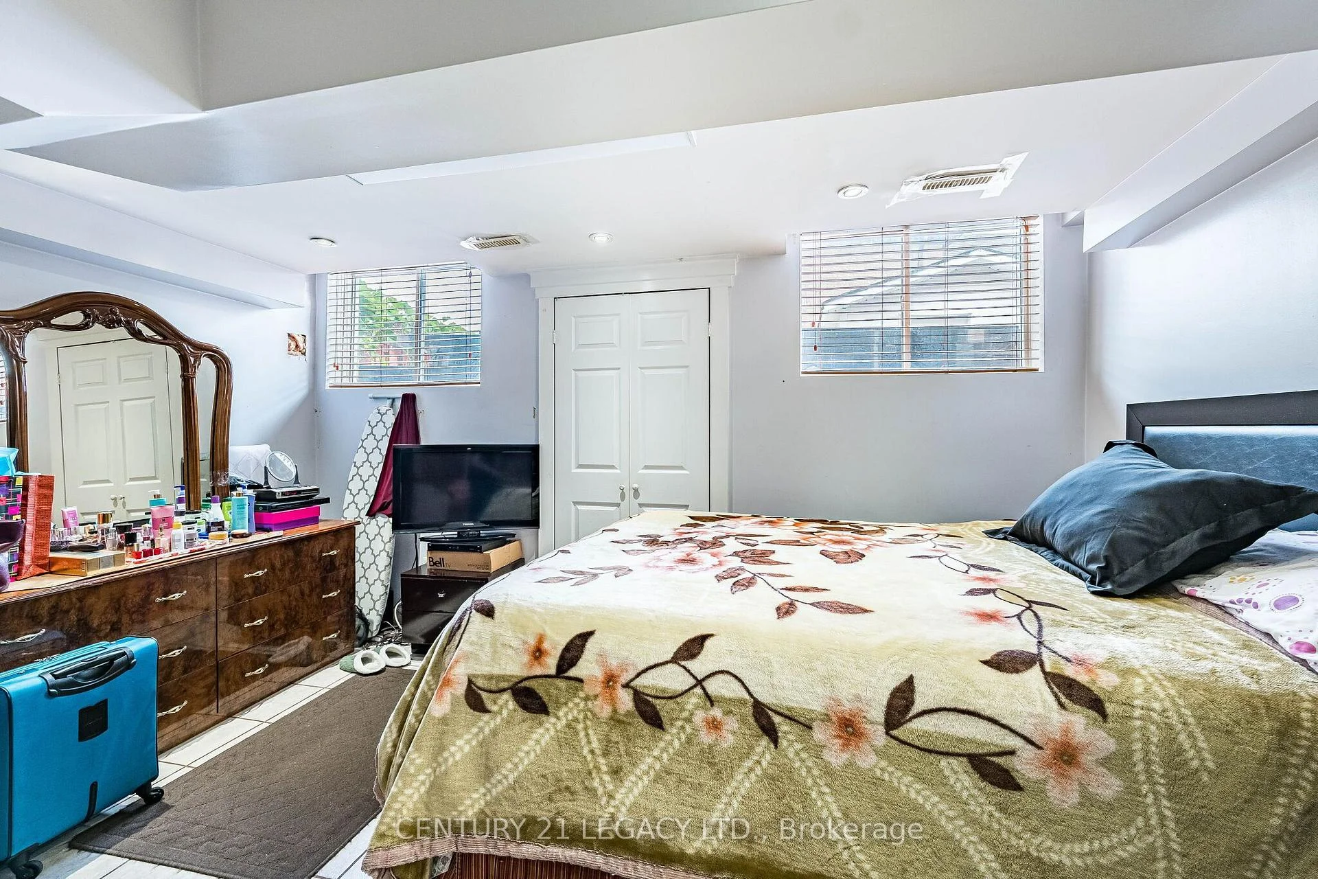 Photo 45 of 64 Narrow Valley Crescent, Brampton, Sandringham-Wellington — HOMEH