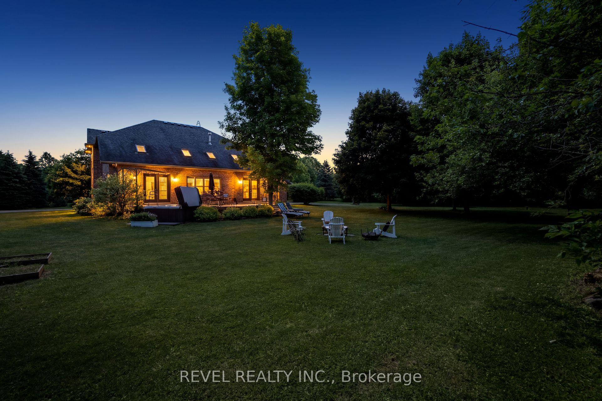 Photo 45 of 2255 Mohawk Trail, Milton, Campbellville — HOMEH