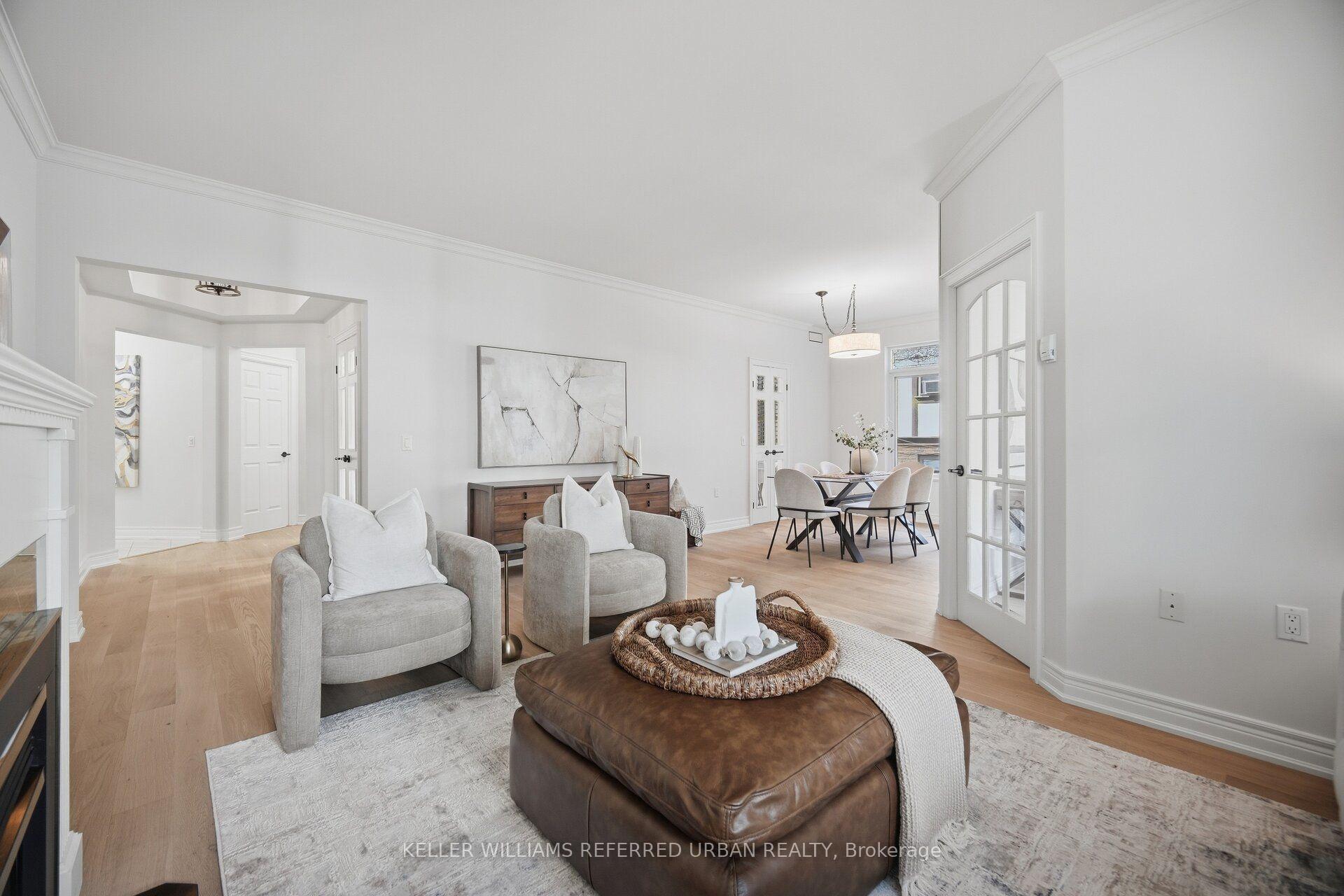 Photo 14 of Unit 210, 10 Old Mill Trail, Etobicoke, Kingsway South — HOMEH