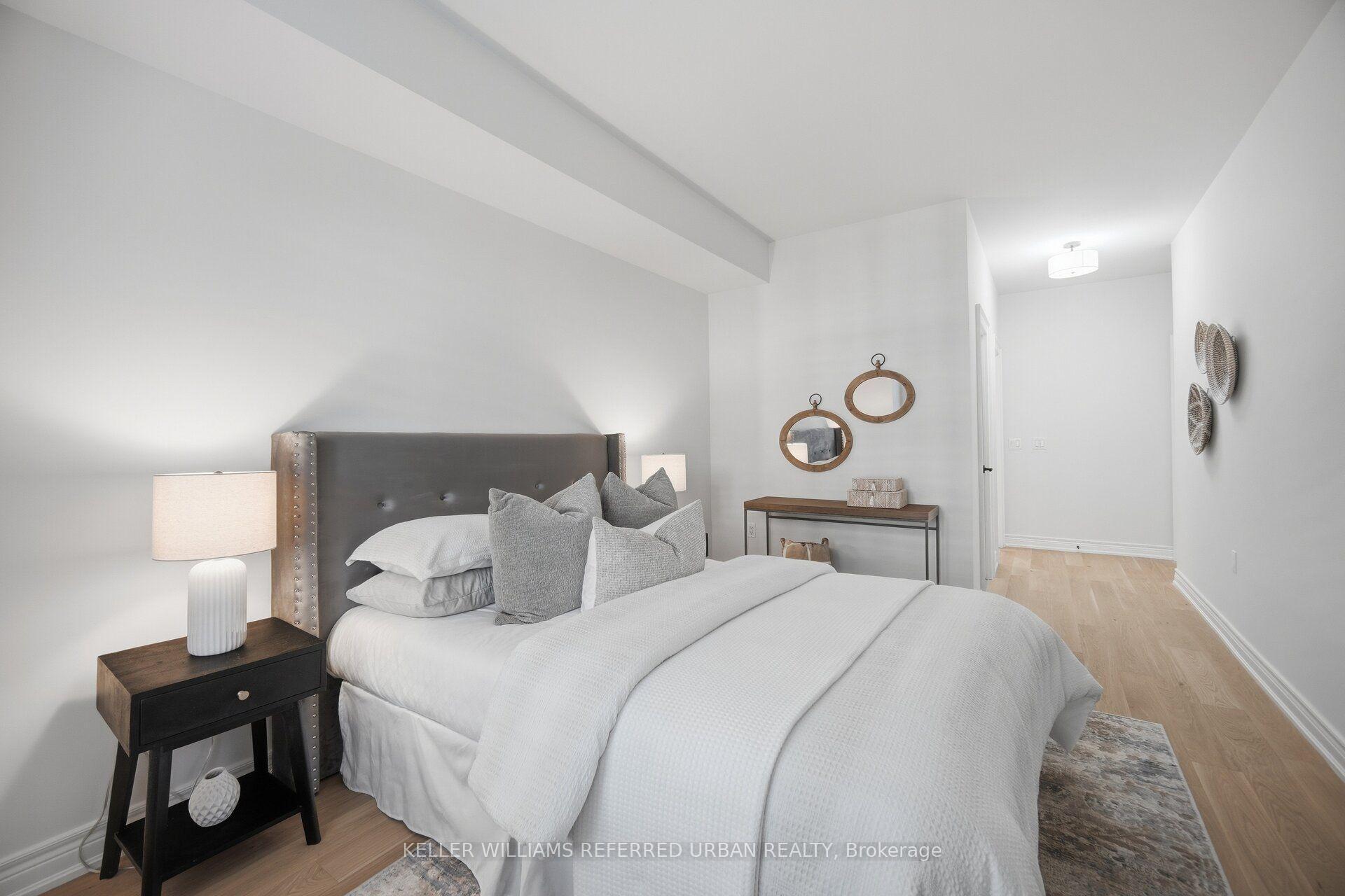 Photo 29 of Unit 210, 10 Old Mill Trail, Etobicoke, Kingsway South — HOMEH