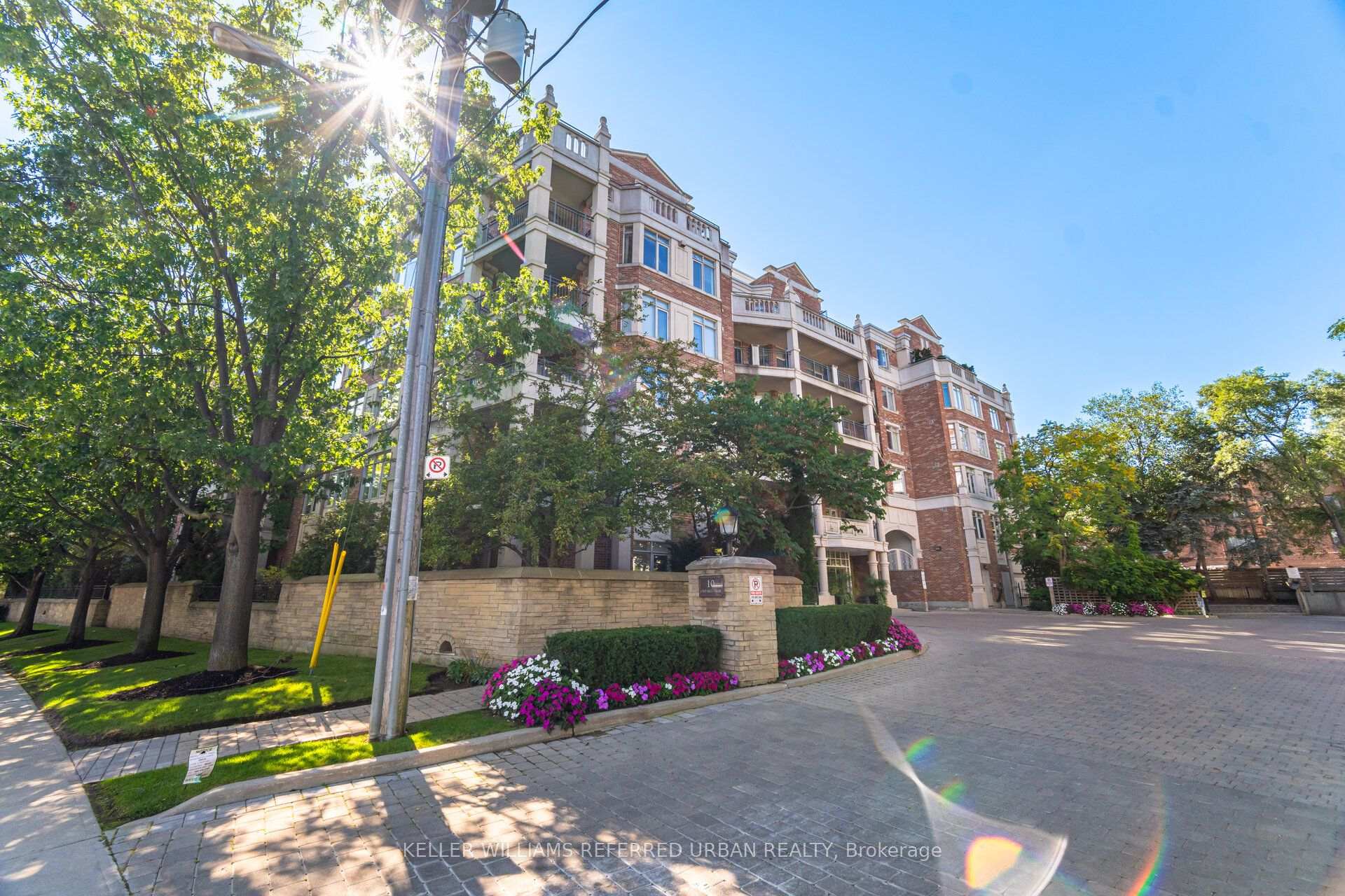 Photo 51 of Unit 210, 10 Old Mill Trail, Etobicoke, Kingsway South — HOMEH