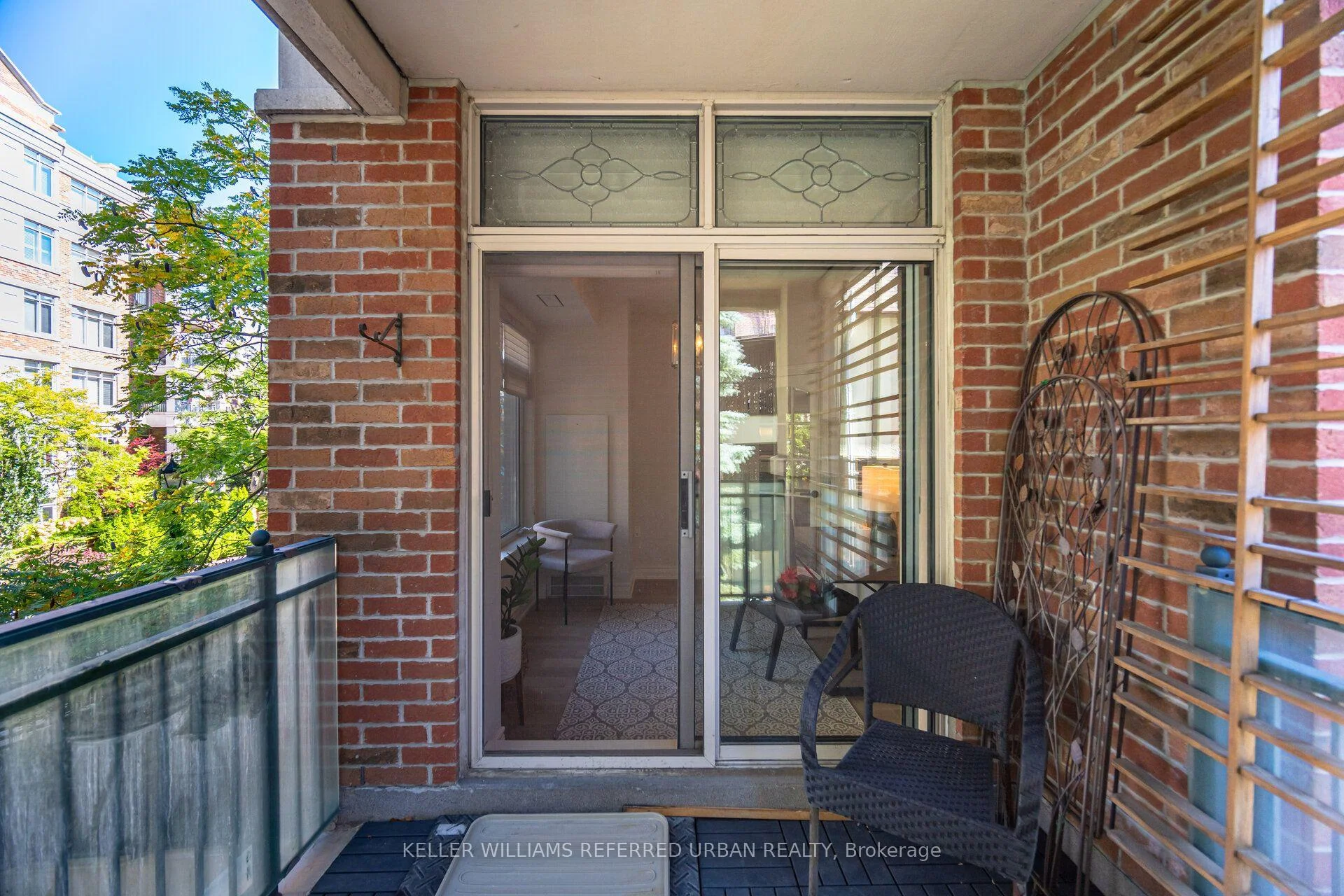 Photo 49 of Unit 210, 10 Old Mill Trail, Etobicoke, Kingsway South — HOMEH