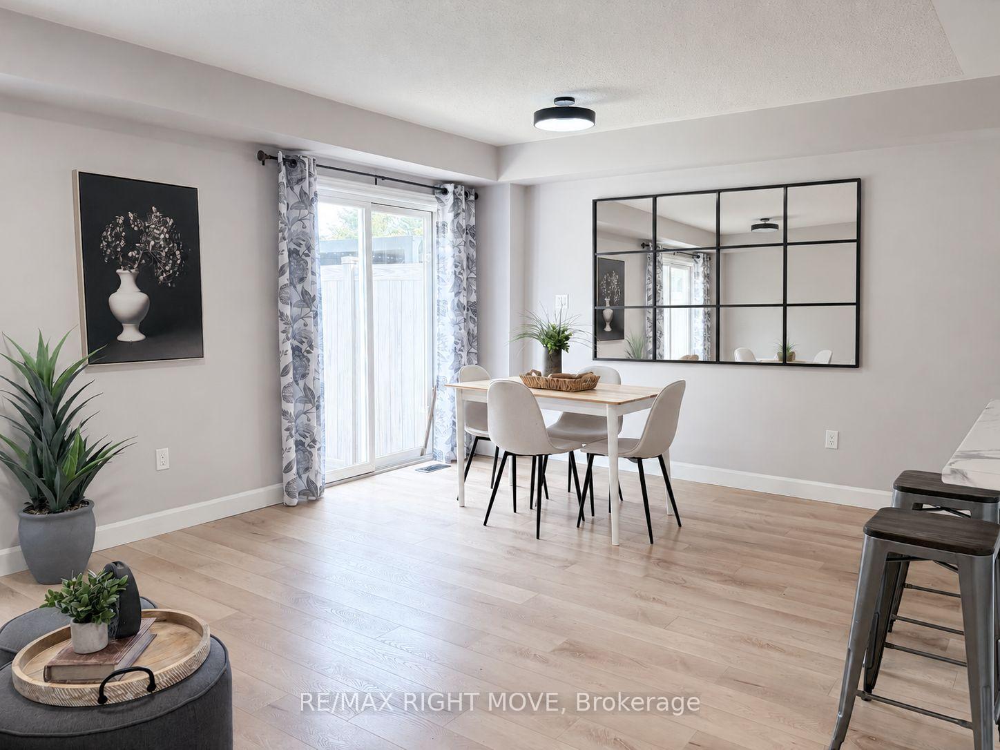 Photo 9 of 40 Michelle Drive, Orillia — HOMEH