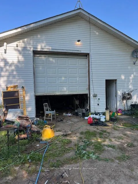 Photo 3 of 540 Marshall Road, Tiny, Rural Tiny — HOMEH