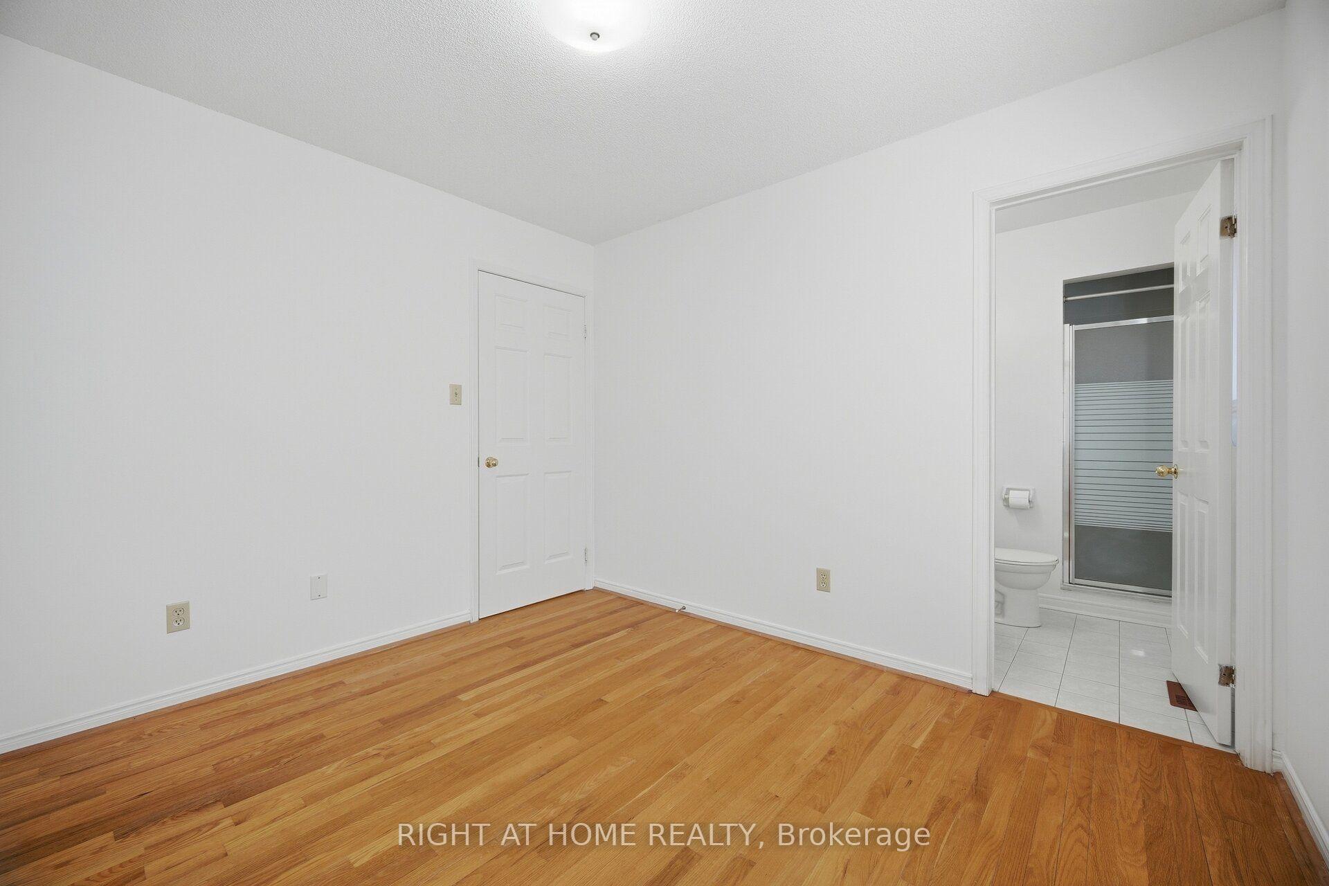 Photo 28 of 11 Lynda Mcneil Place, Markham, Middlefield — HOMEH