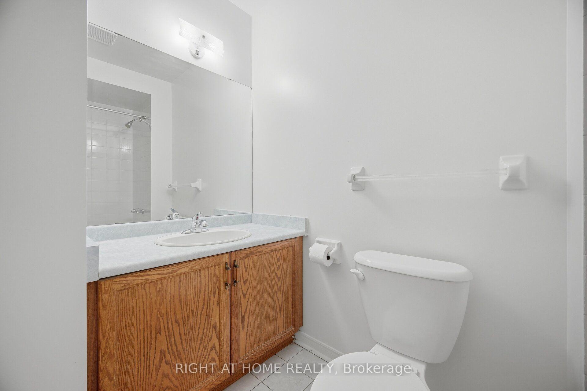Photo 36 of 11 Lynda Mcneil Place, Markham, Middlefield — HOMEH