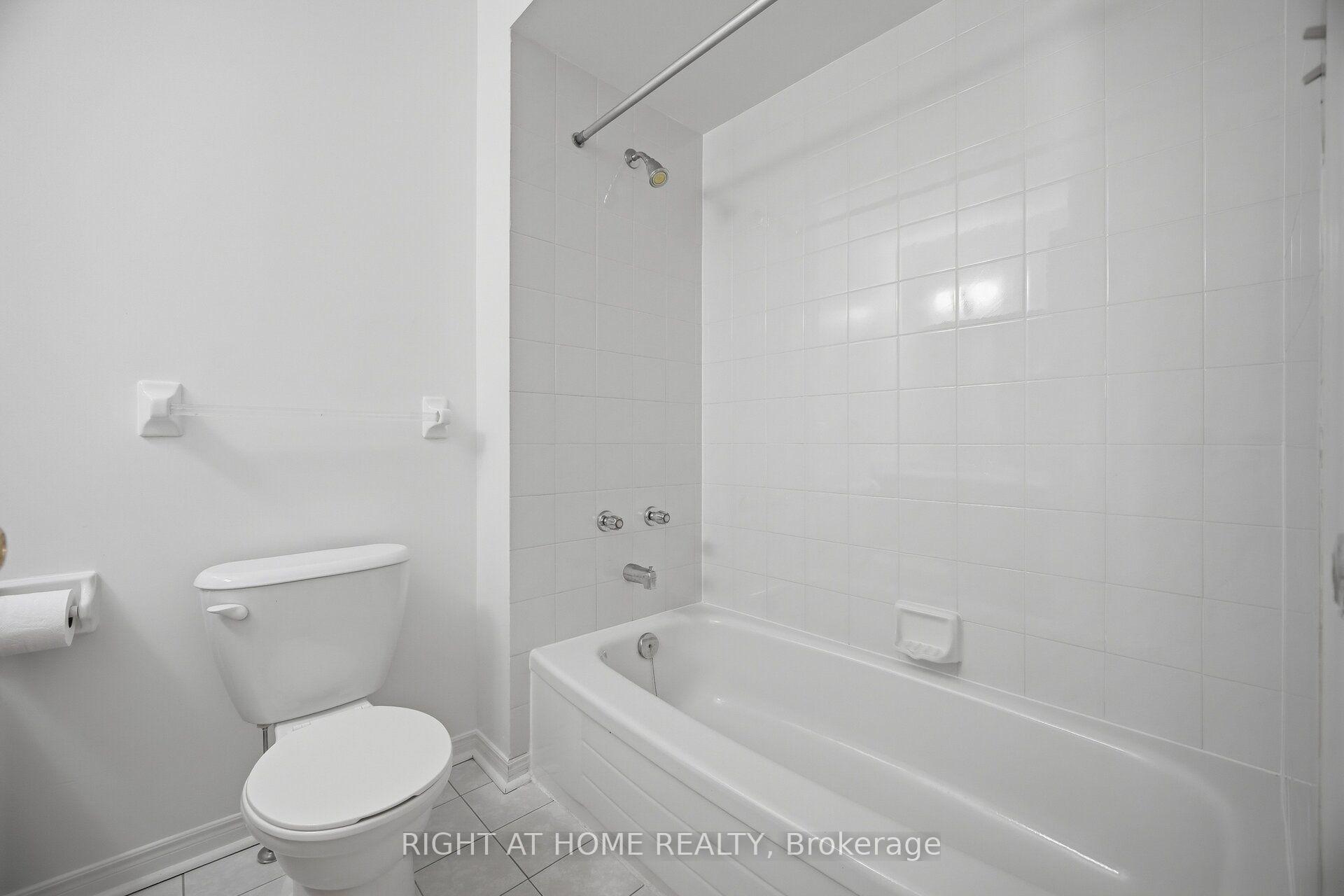 Photo 37 of 11 Lynda Mcneil Place, Markham, Middlefield — HOMEH