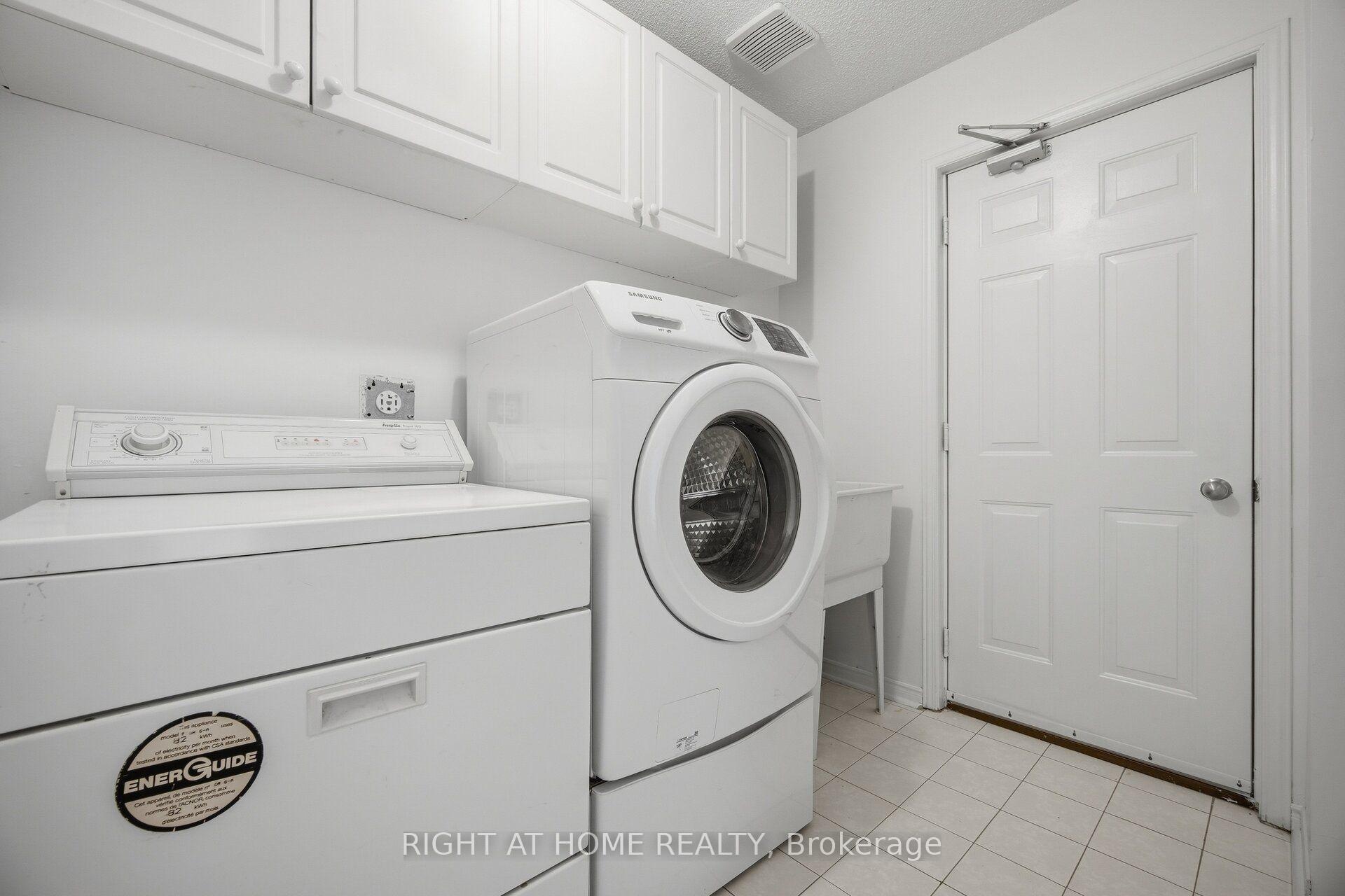 Photo 38 of 11 Lynda Mcneil Place, Markham, Middlefield — HOMEH