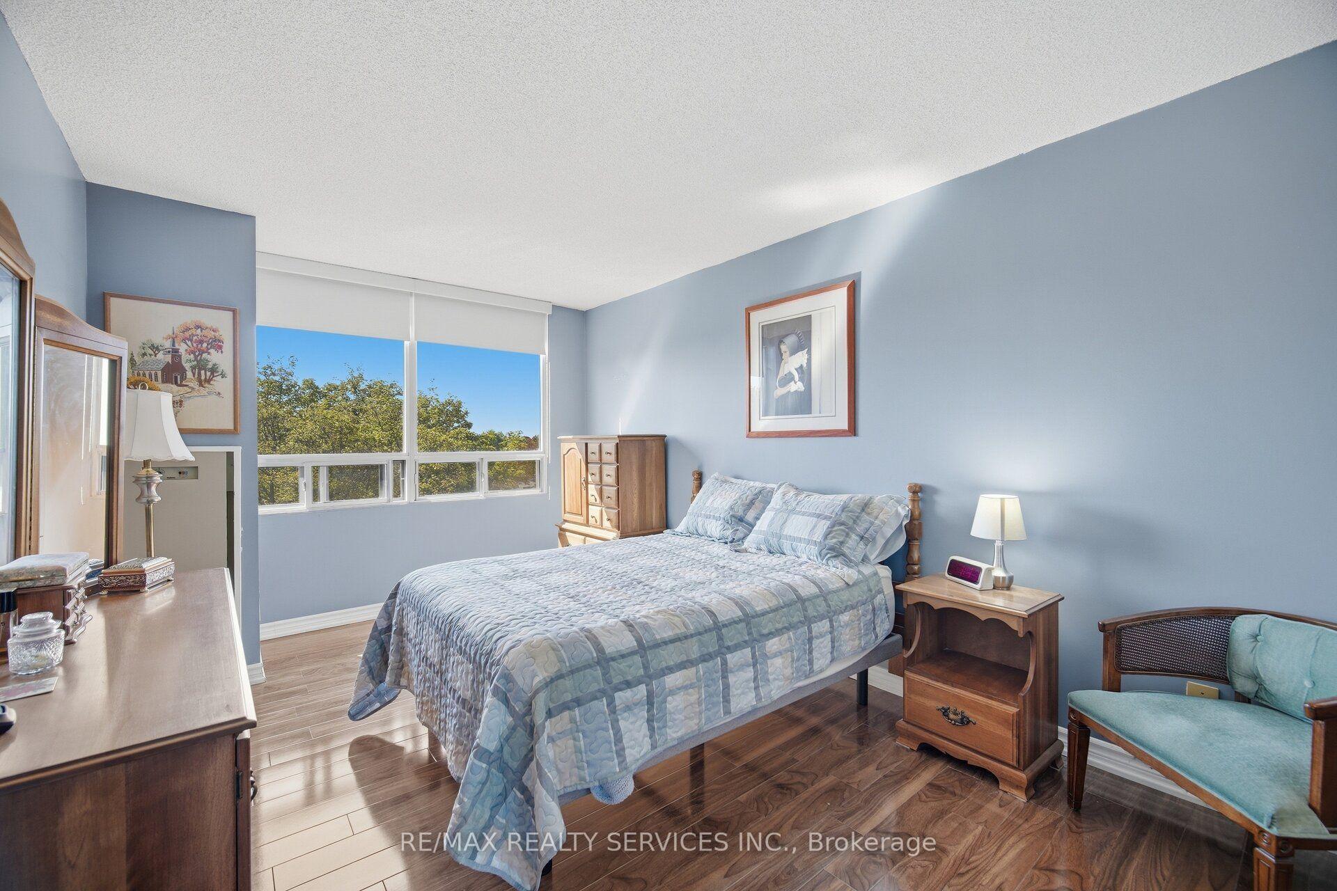 Photo 19 of Unit 404, 330 Mill Street S, Brampton, Brampton South — HOMEH