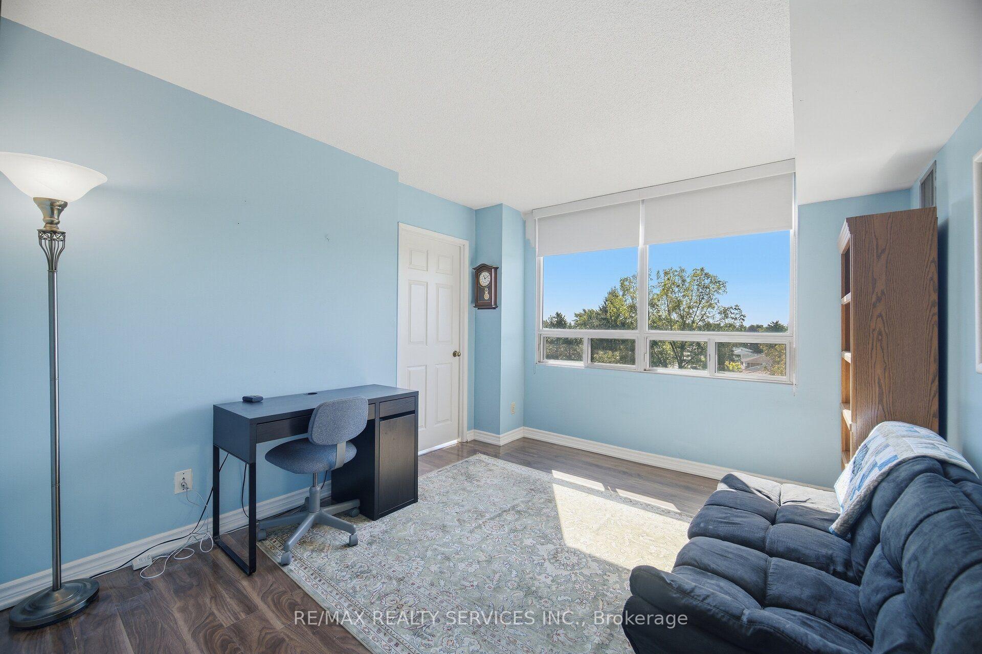 Photo 25 of Unit 404, 330 Mill Street S, Brampton, Brampton South — HOMEH