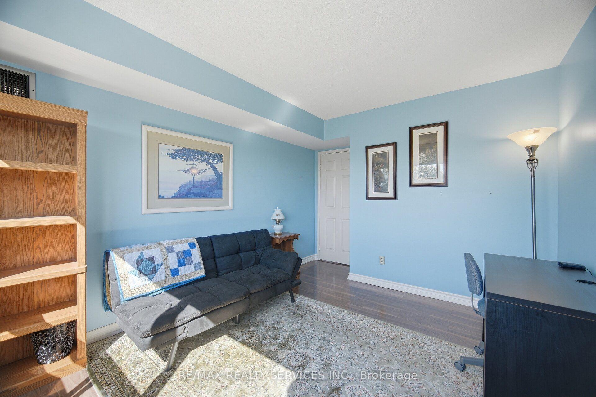 Photo 26 of Unit 404, 330 Mill Street S, Brampton, Brampton South — HOMEH