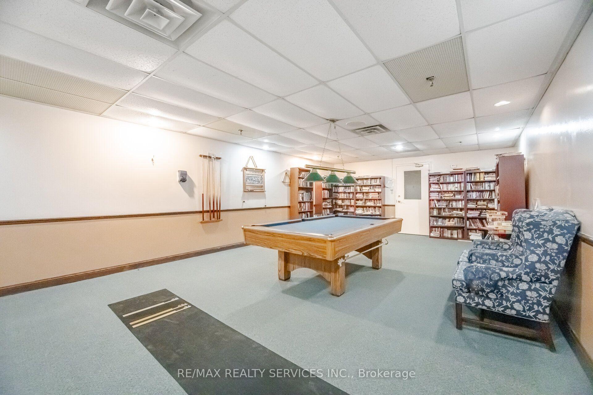 Photo 33 of Unit 404, 330 Mill Street S, Brampton, Brampton South — HOMEH