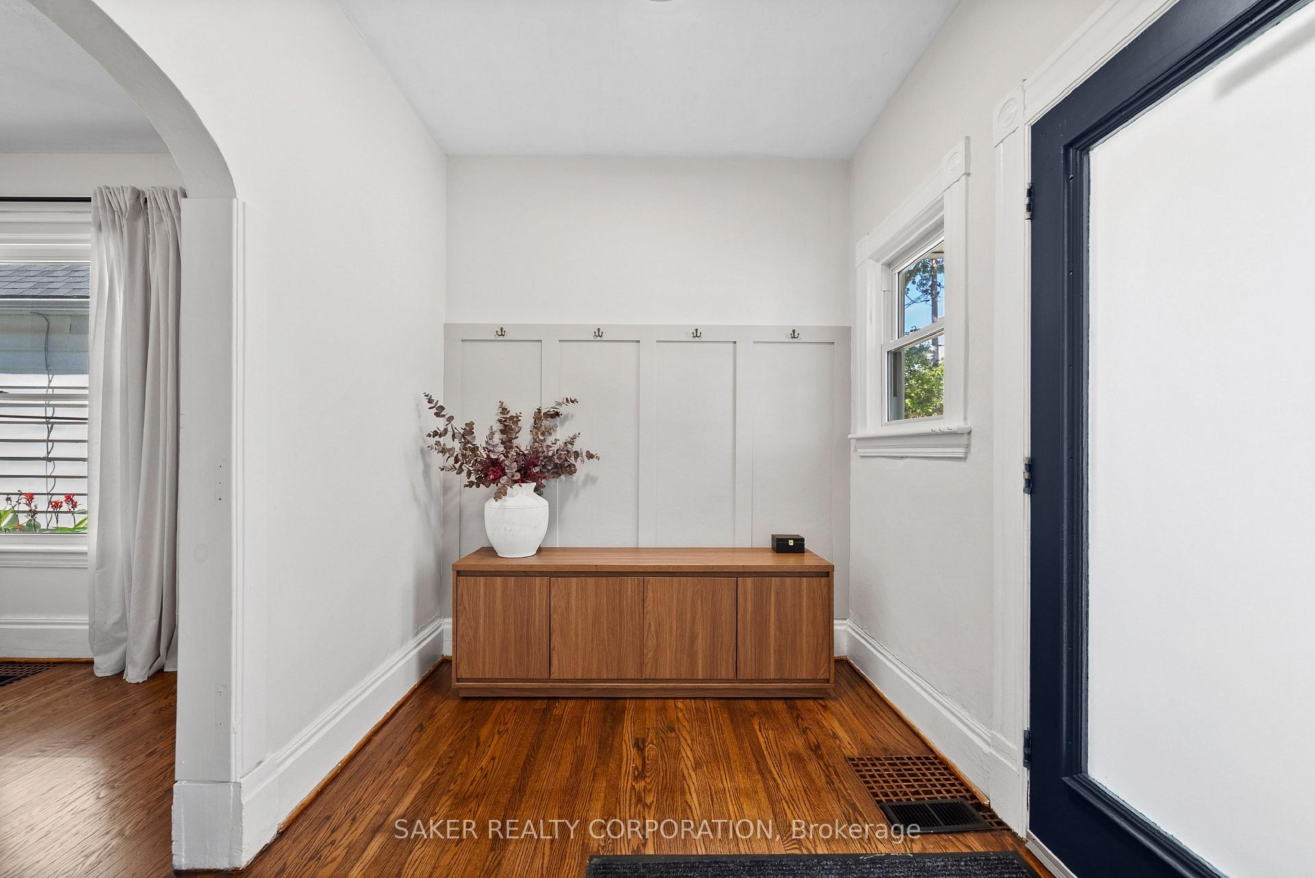 Photo 3 of 23 Maple Street, St. Thomas — HOMEH