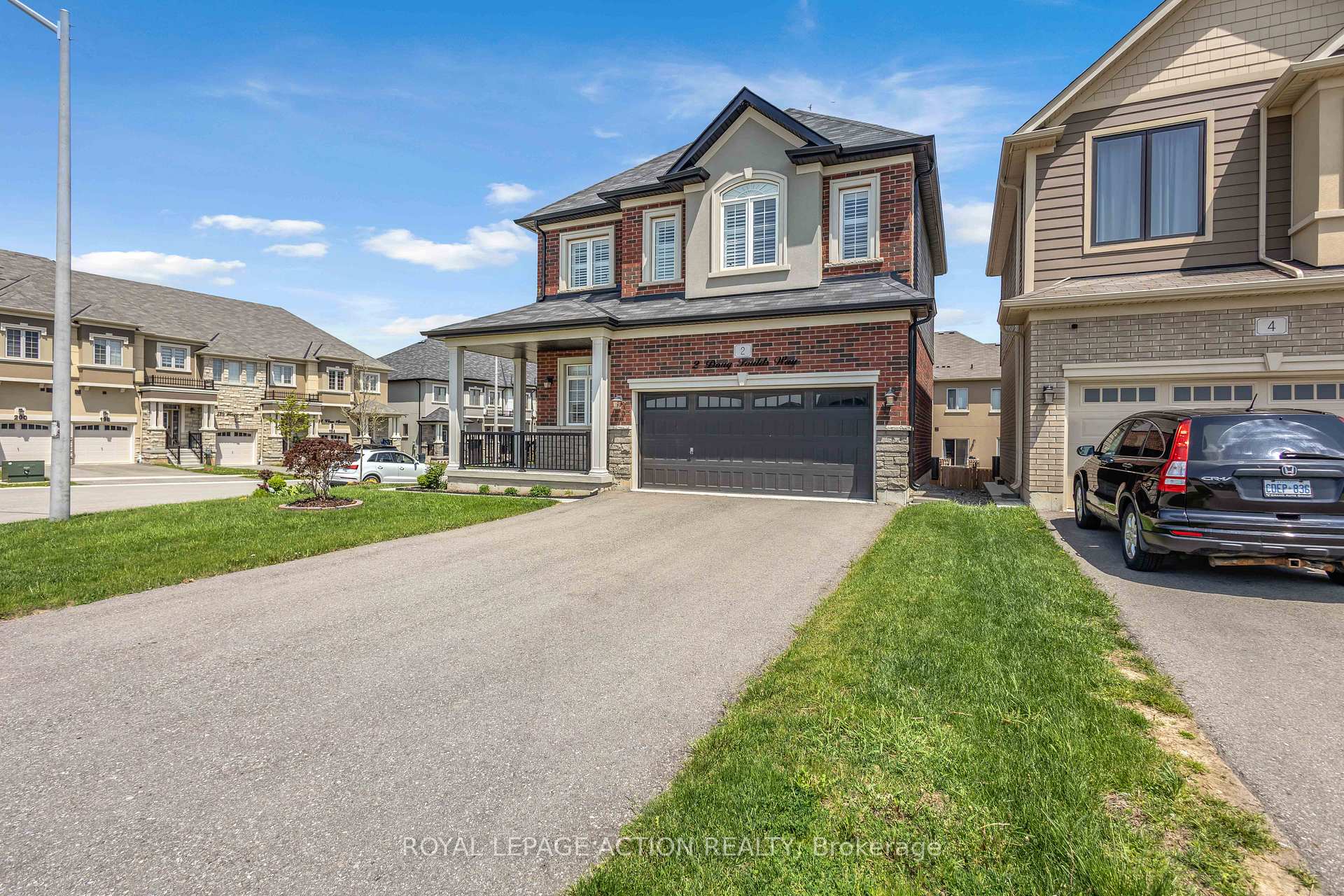 Photo 3 of 2 Doug Foulds Way, Brant, Paris — HOMEH
