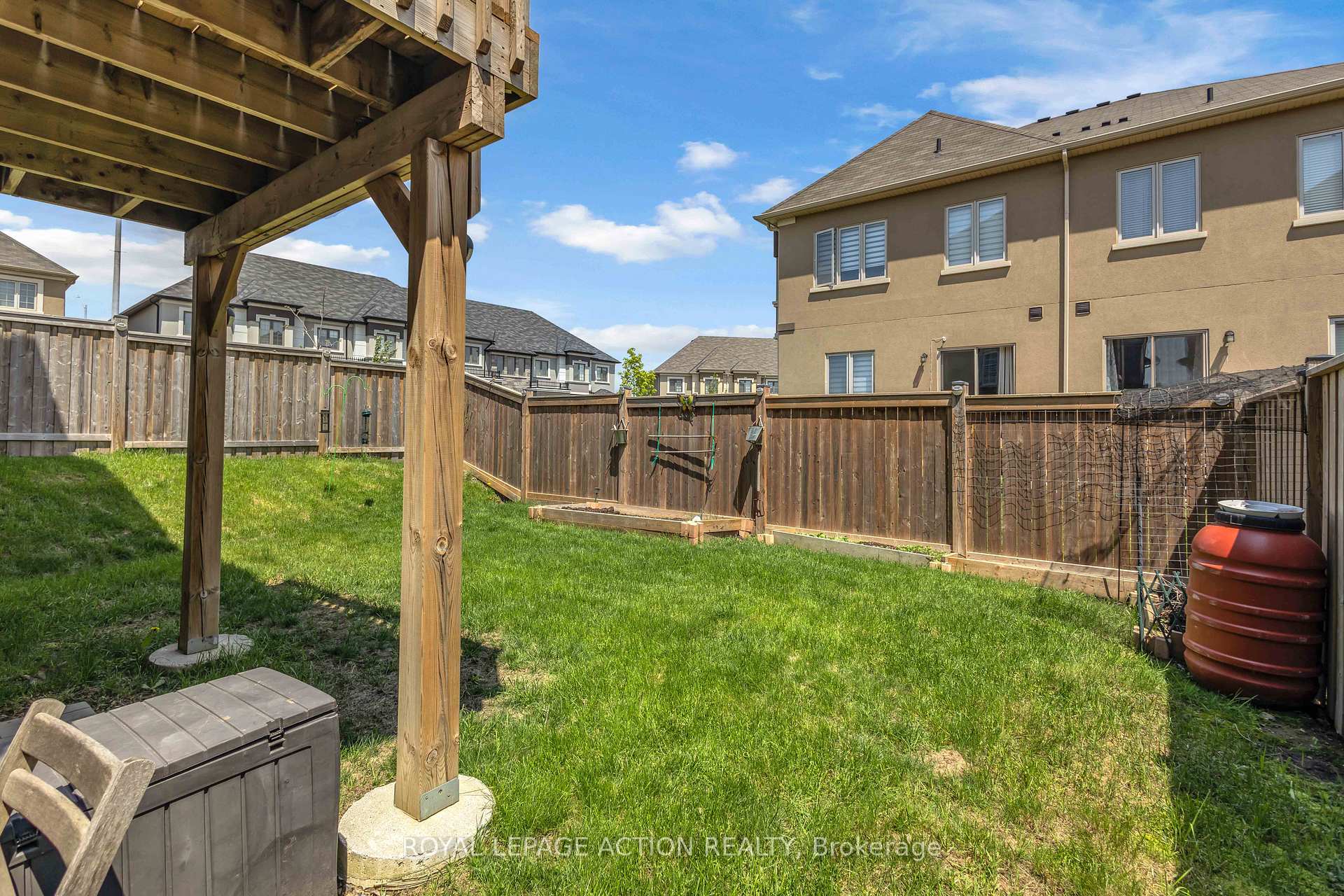 Photo 39 of 2 Doug Foulds Way, Brant, Paris — HOMEH