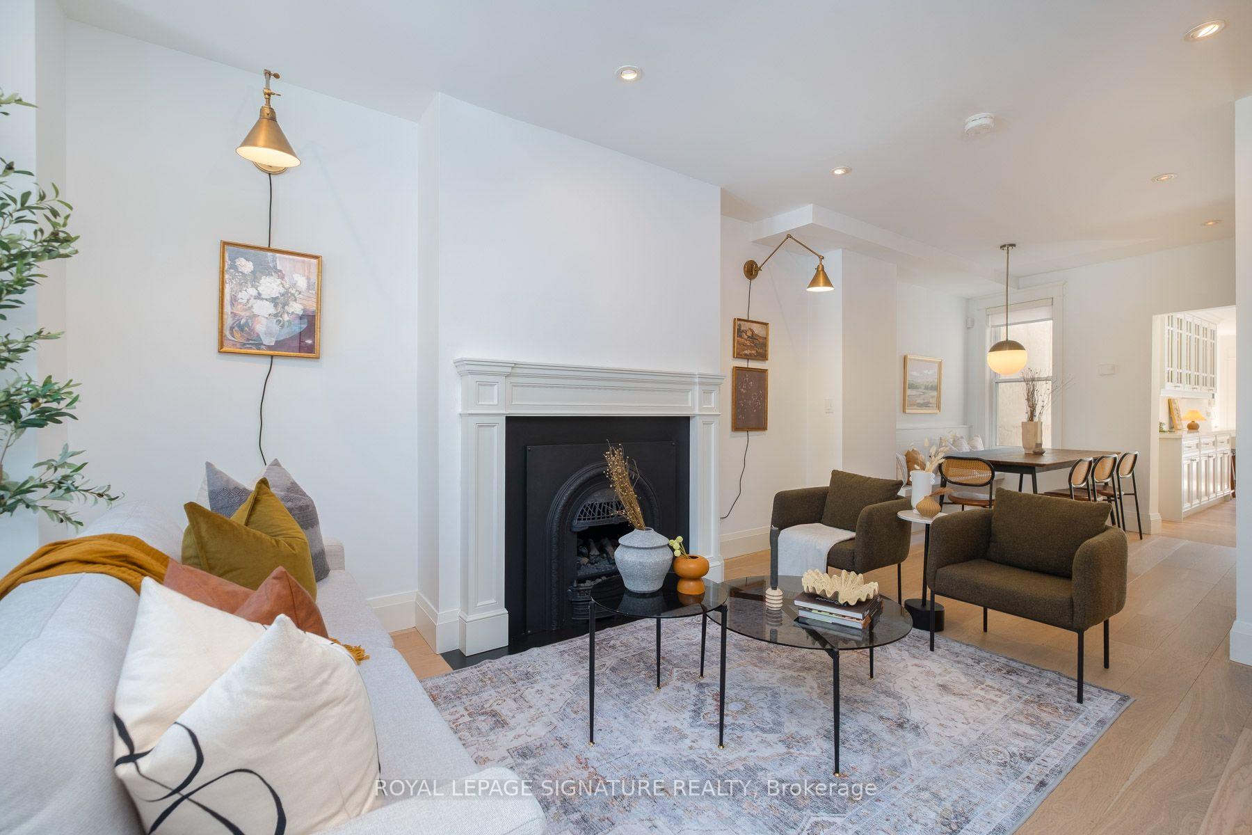 Photo 6 of 40 Bright Street, Toronto, Moss Park — HOMEH