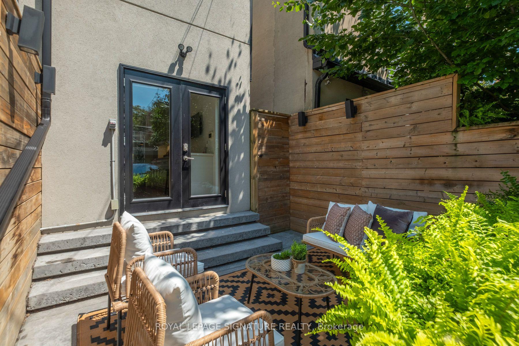 Photo 13 of 40 Bright Street, Toronto, Moss Park — HOMEH