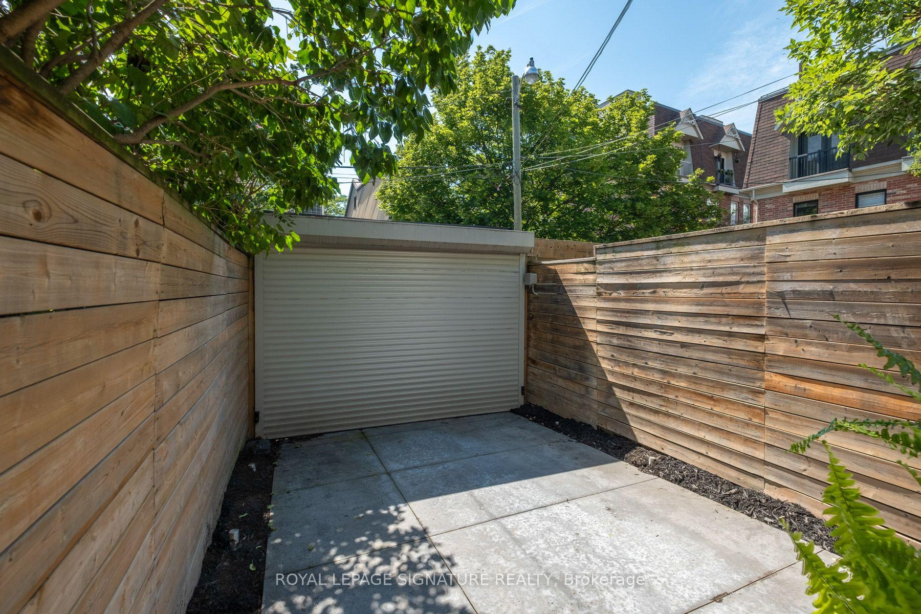 Photo 32 of 40 Bright Street, Toronto, Moss Park — HOMEH