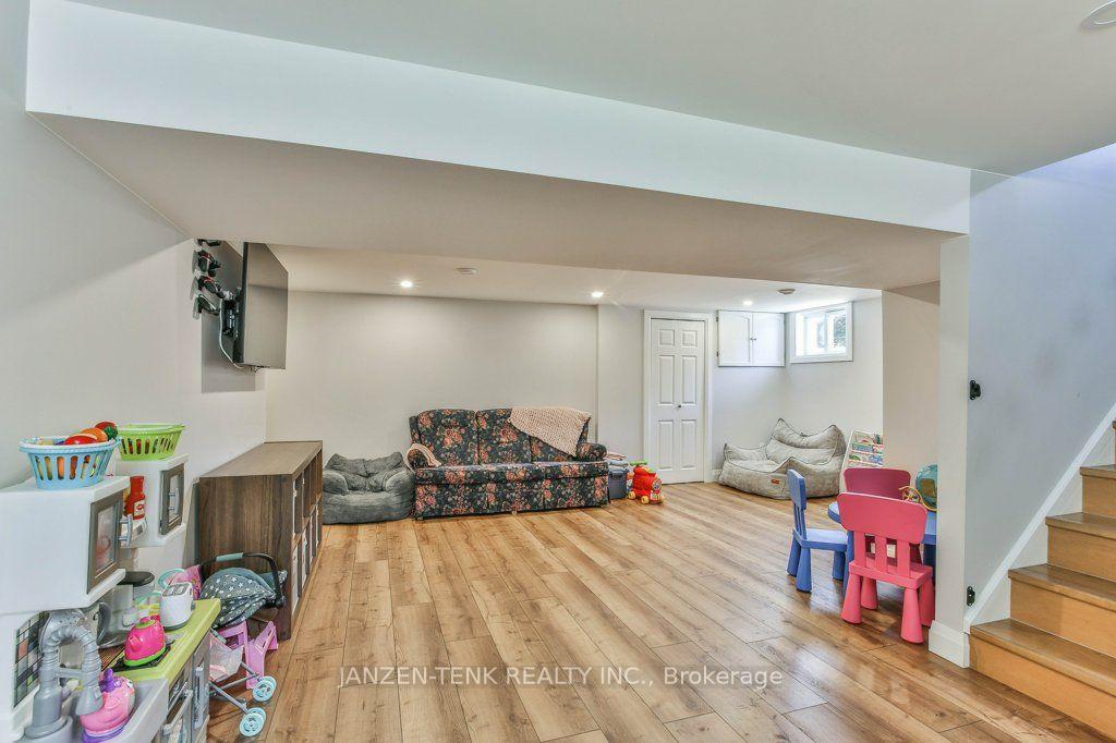 Photo 27 of 9 James Court, Norfolk, Courtland — HOMEH