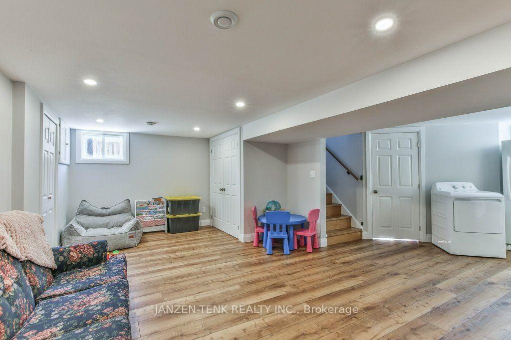 Photo 28 of 9 James Court, Norfolk, Courtland — HOMEH