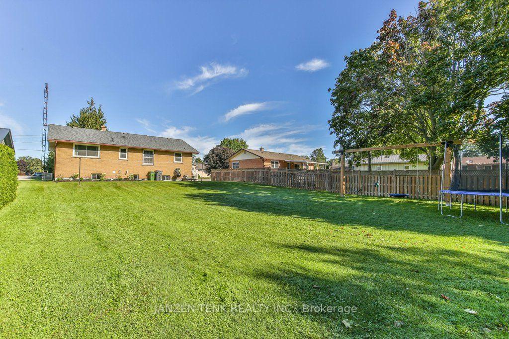 Photo 40 of 9 James Court, Norfolk, Courtland — HOMEH