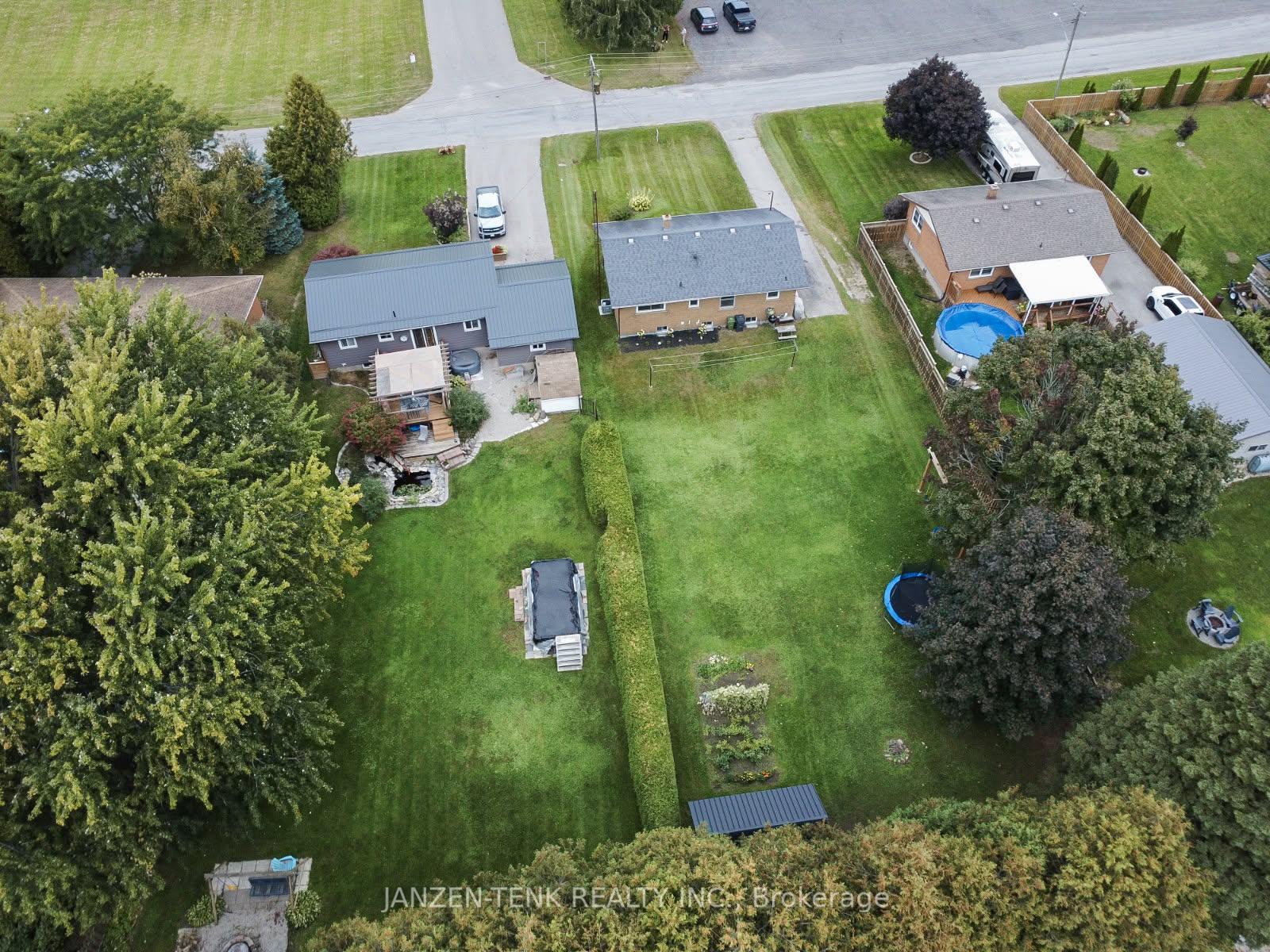 Photo 48 of 9 James Court, Norfolk, Courtland — HOMEH