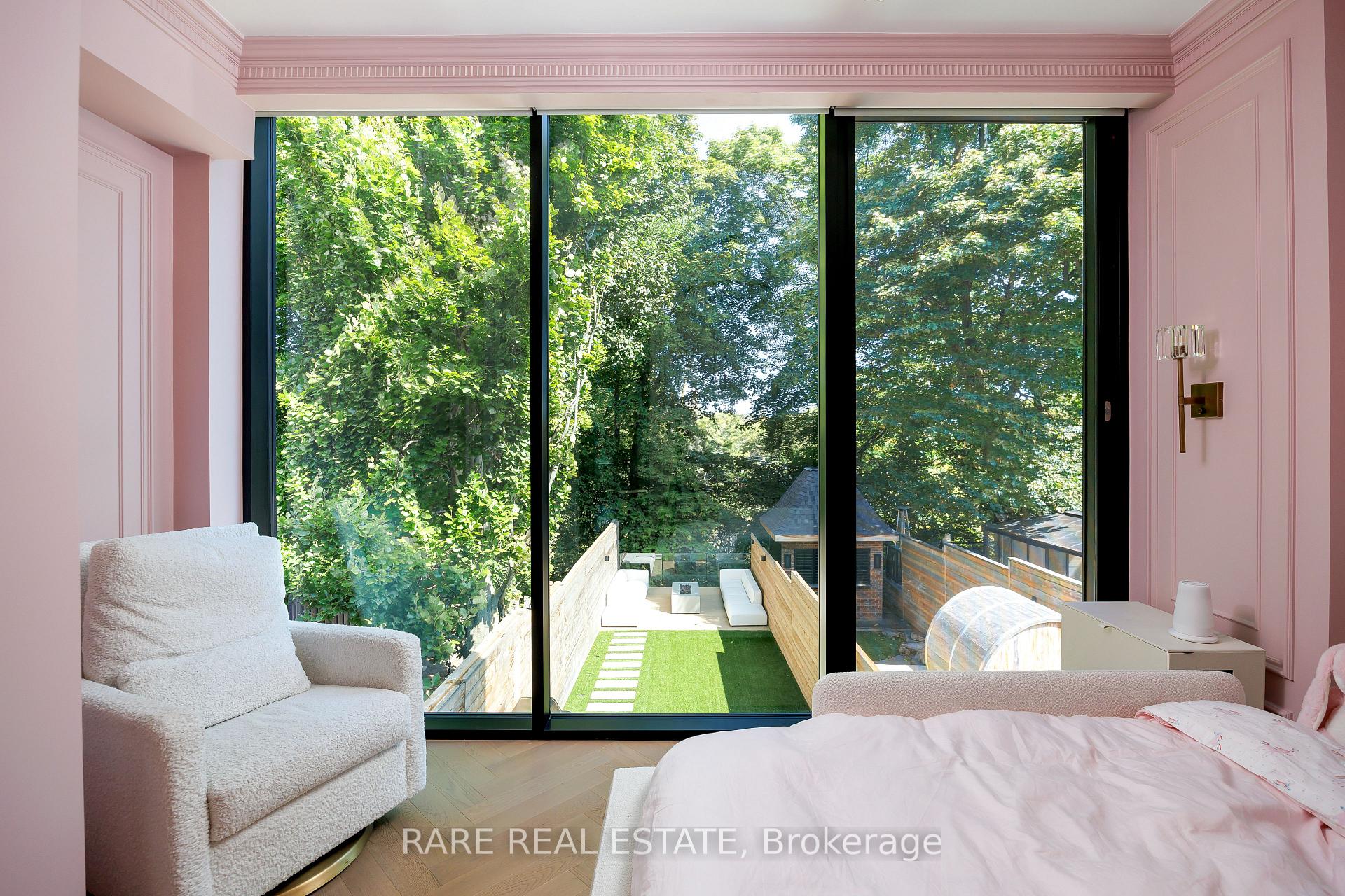 Photo 32 of 74 Summerhill Gardens, Toronto, Rosedale-Moore Park — HOMEH