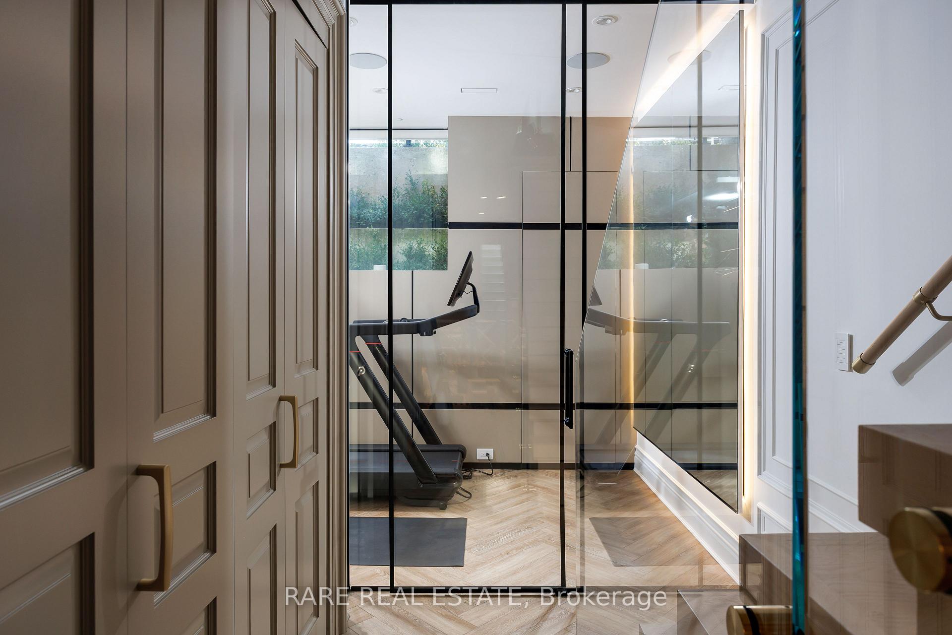 Photo 38 of 74 Summerhill Gardens, Toronto, Rosedale-Moore Park — HOMEH