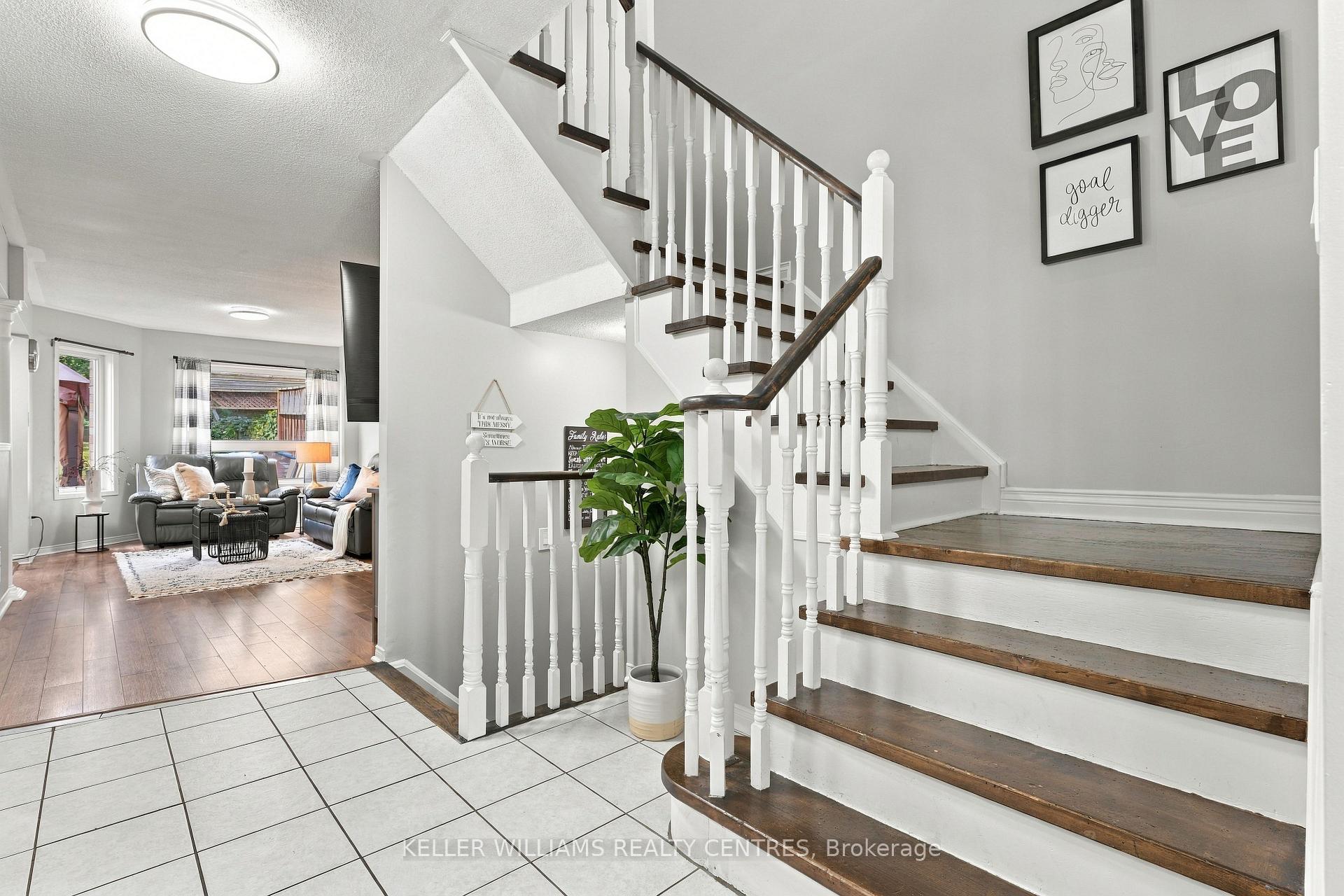 Photo 6 of 86 Gunning Crescent, New Tecumseth, Tottenham — HOMEH
