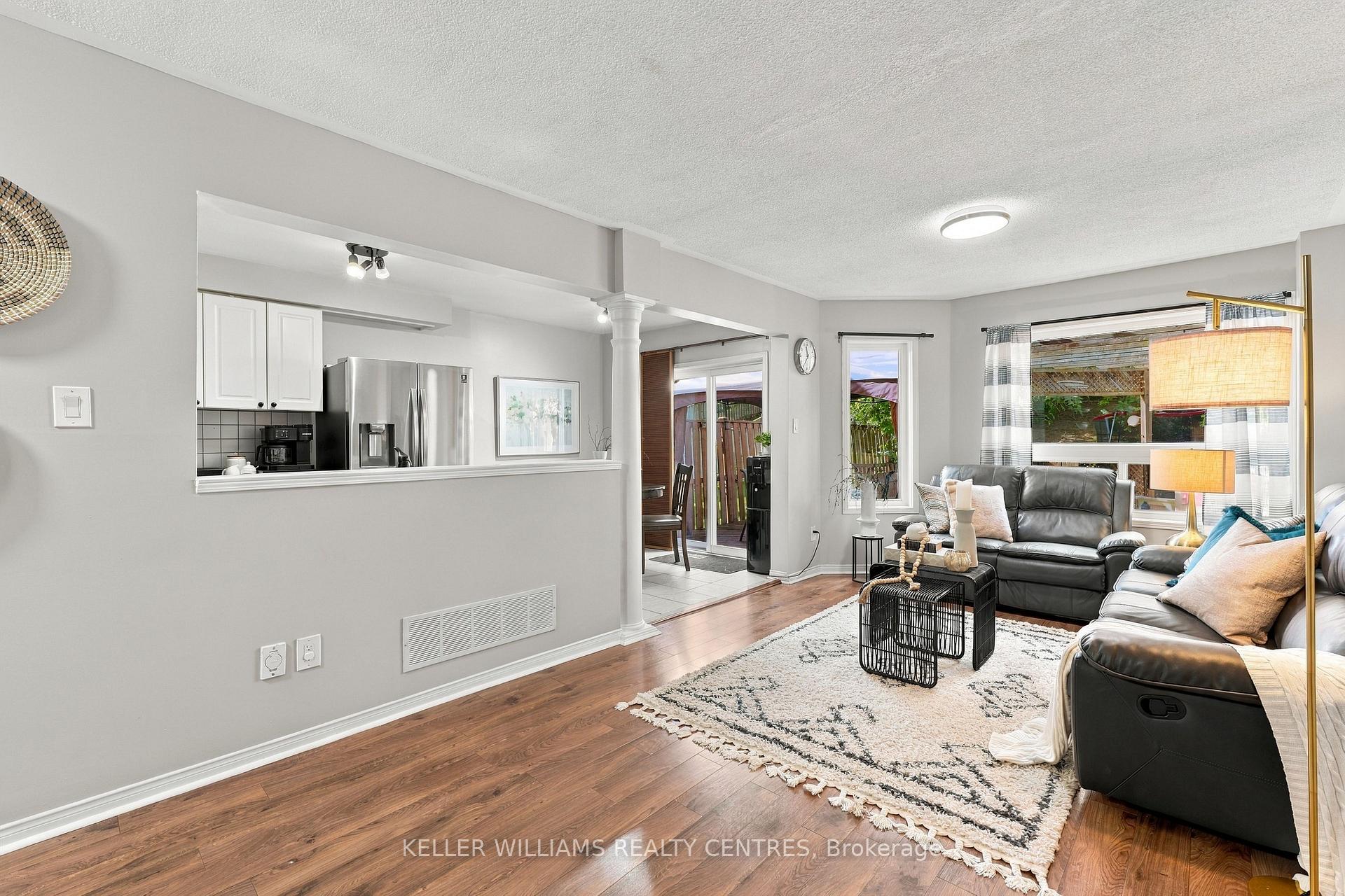 Photo 9 of 86 Gunning Crescent, New Tecumseth, Tottenham — HOMEH