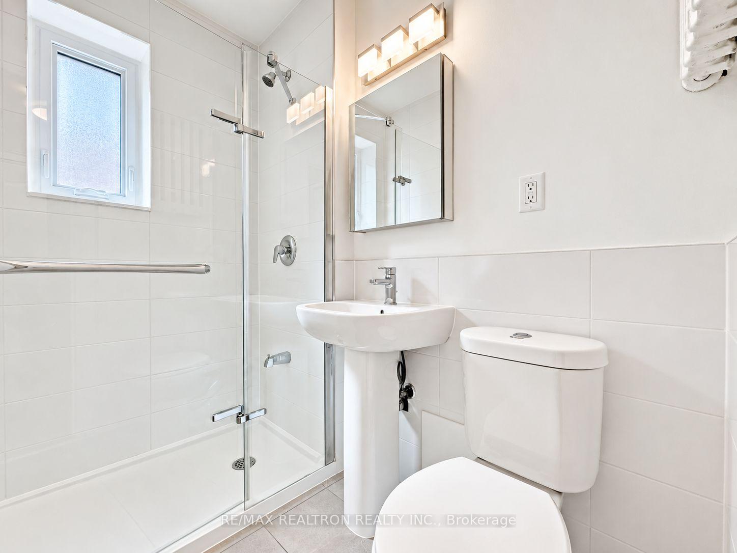 Photo 23 of Unit 621, 398 Avenue Road, Toronto, Casa Loma — HOMEH