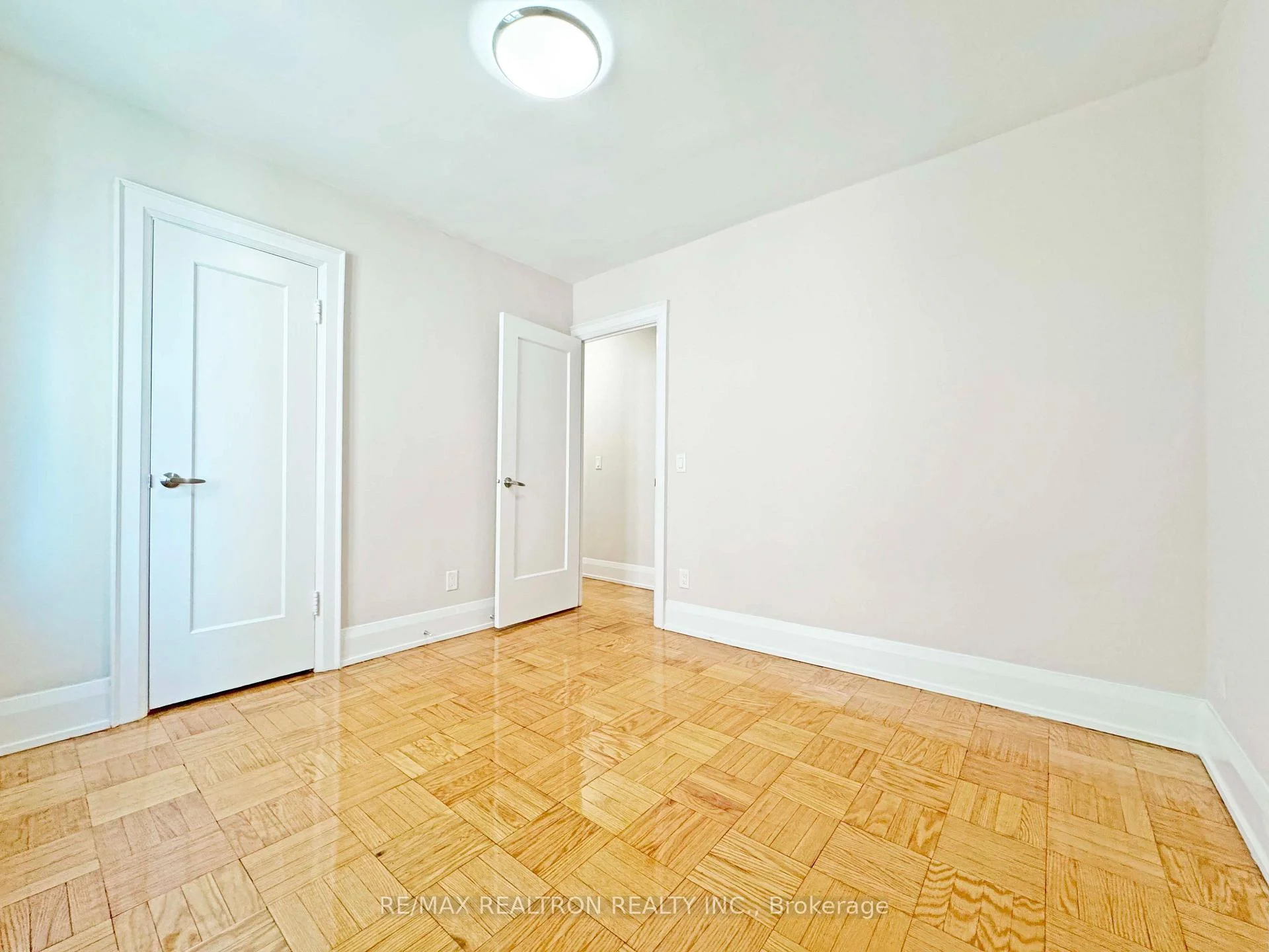Photo 24 of Unit 621, 398 Avenue Road, Toronto, Casa Loma — HOMEH