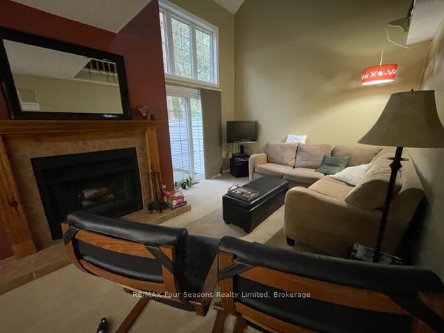Photo 2 of Unit 21, 146 Settlers Way, Blue Mountains — HOMEH