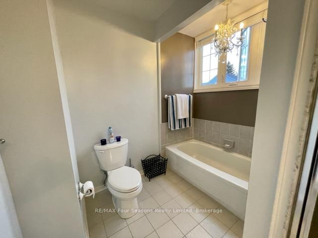 Photo 8 of Unit 21, 146 Settlers Way, Blue Mountains — HOMEH